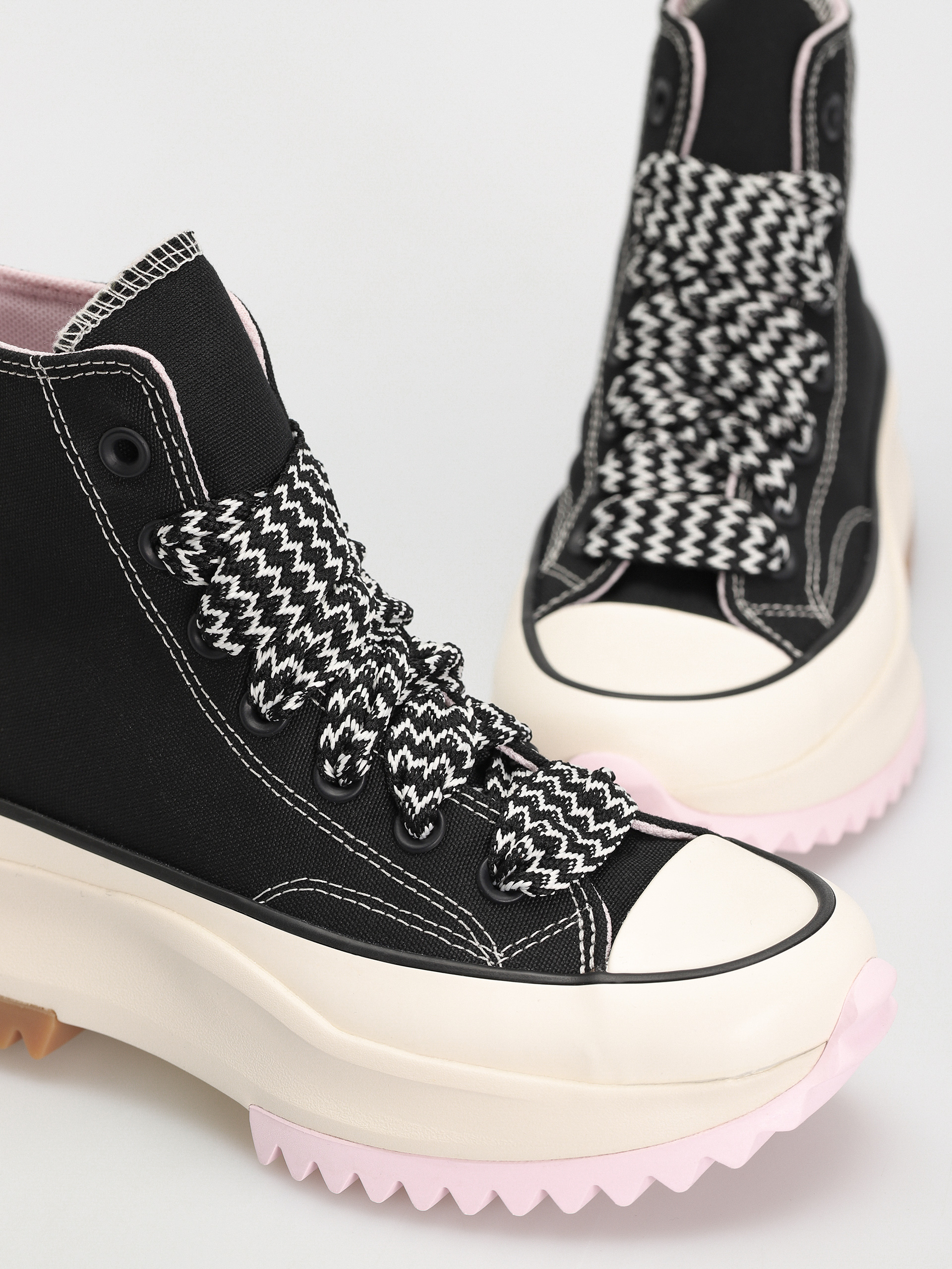 Cipők Converse Run Star Hike Hi (black/pink foam/egret)