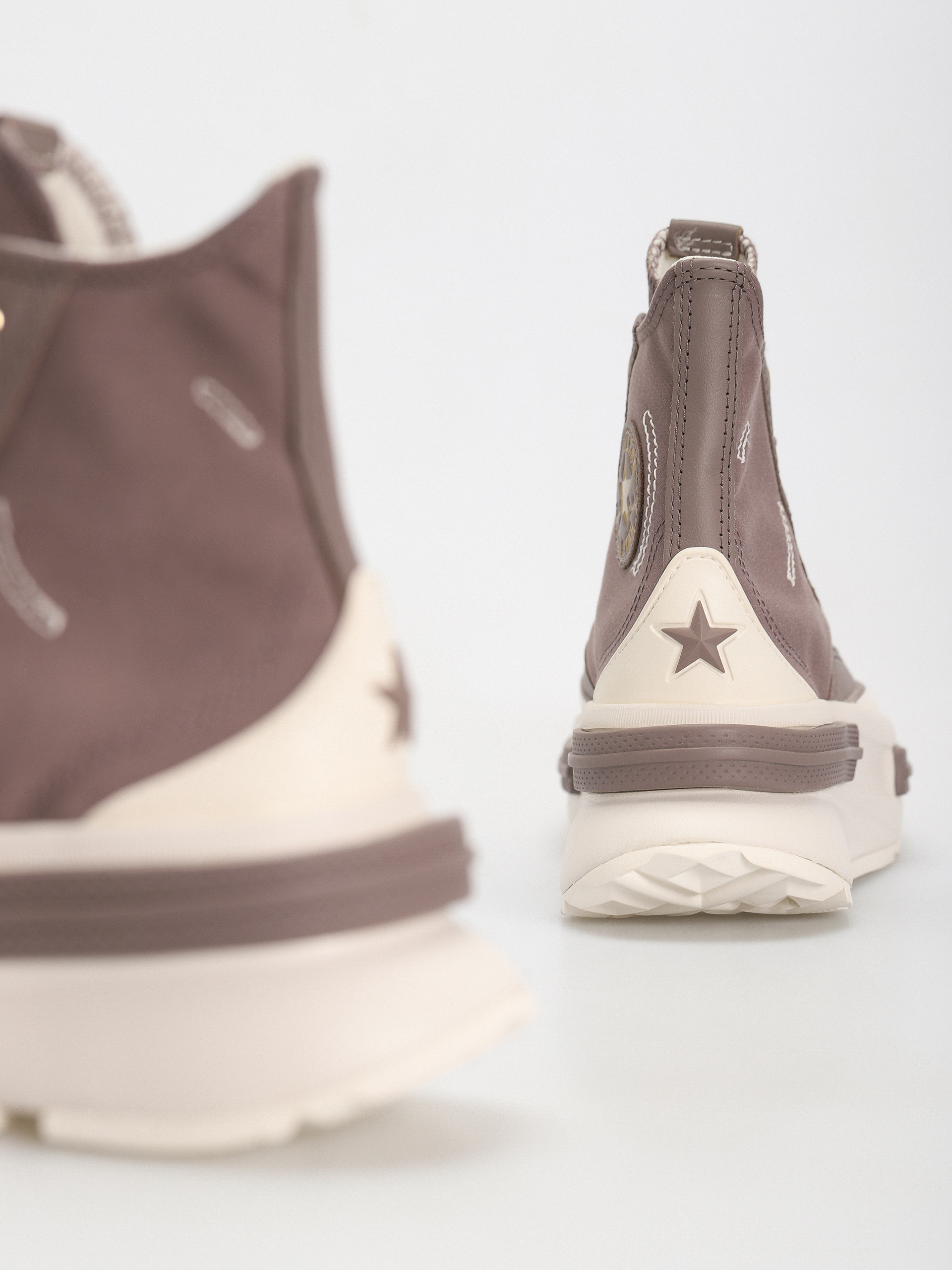 Cipők Converse Run Star Legacy CX Hi (pure pumice/egret/gold)