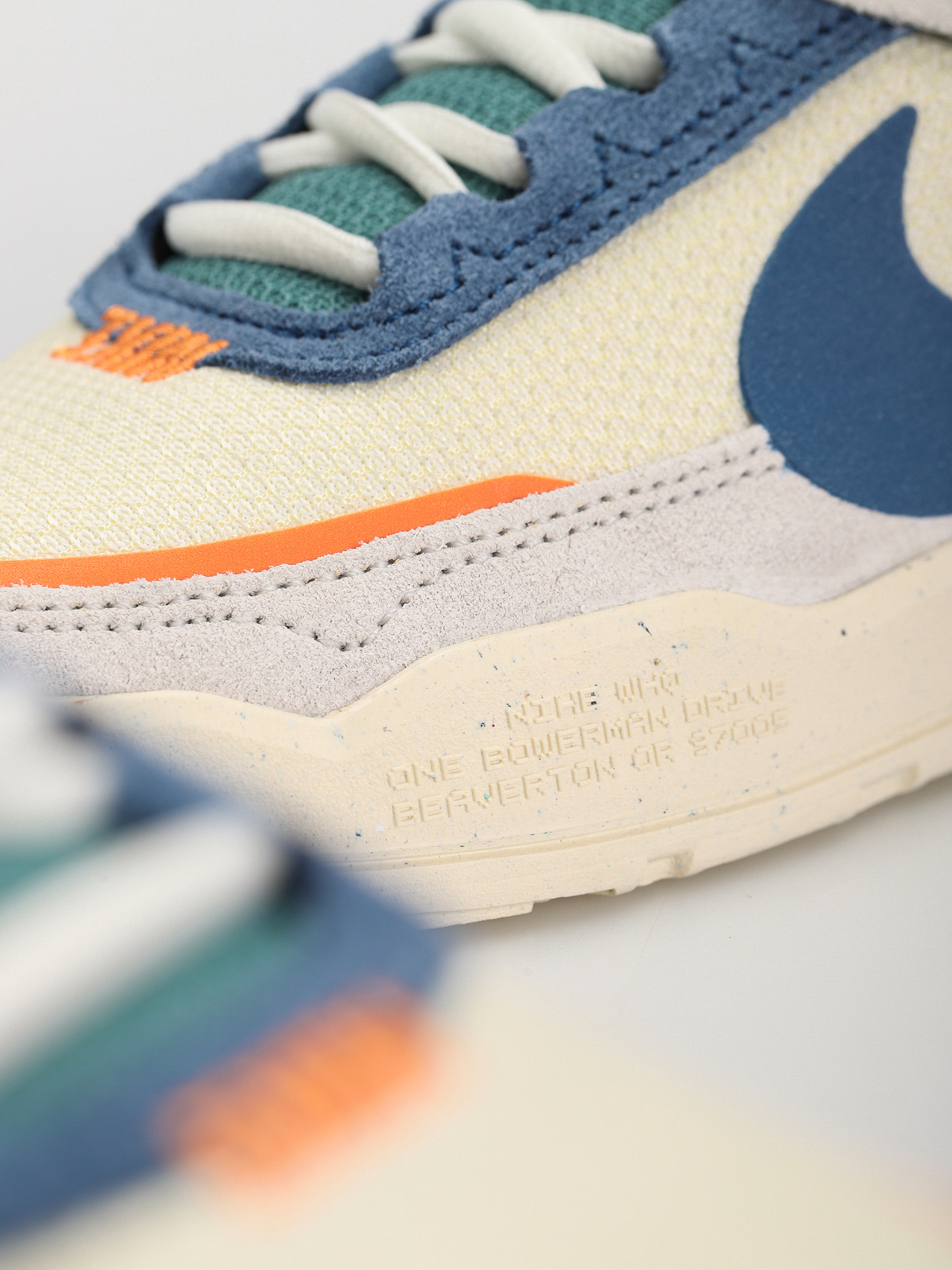 Cipők Nike SB Day One JR (sail/court blue coconut milk photon dust)