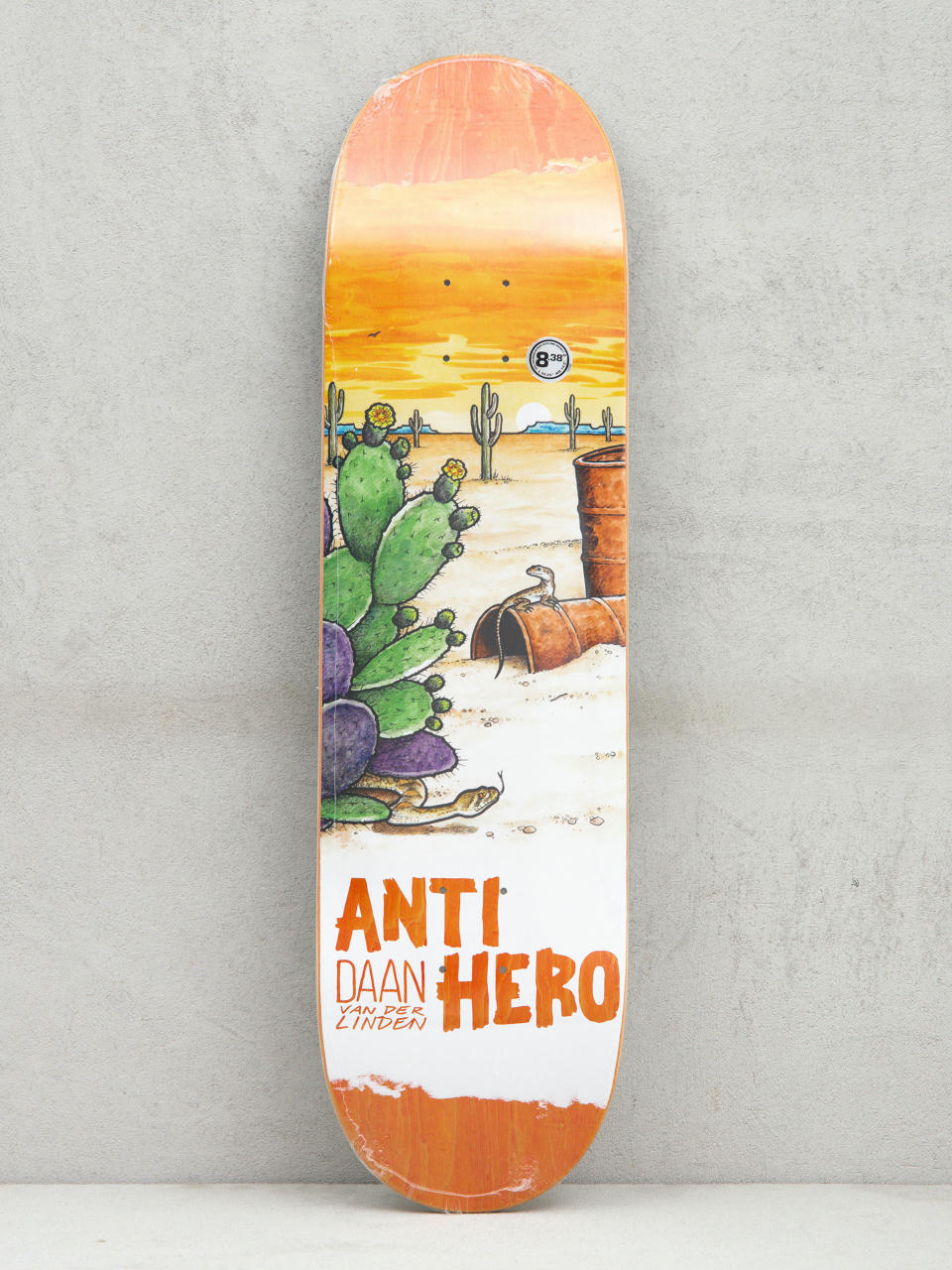 Gördeszka lap Antihero Daan Desertscape (orange)