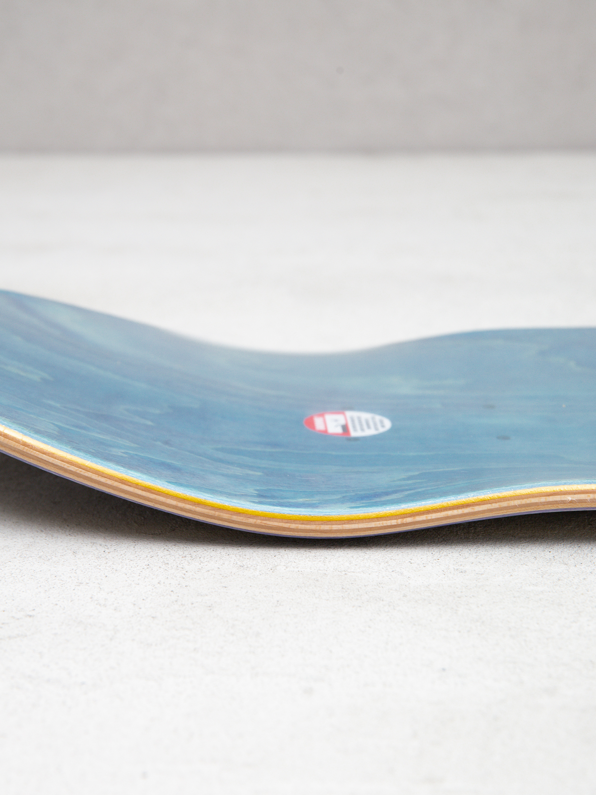 Gördeszka lap Antihero Grant Bandit (black/gold)