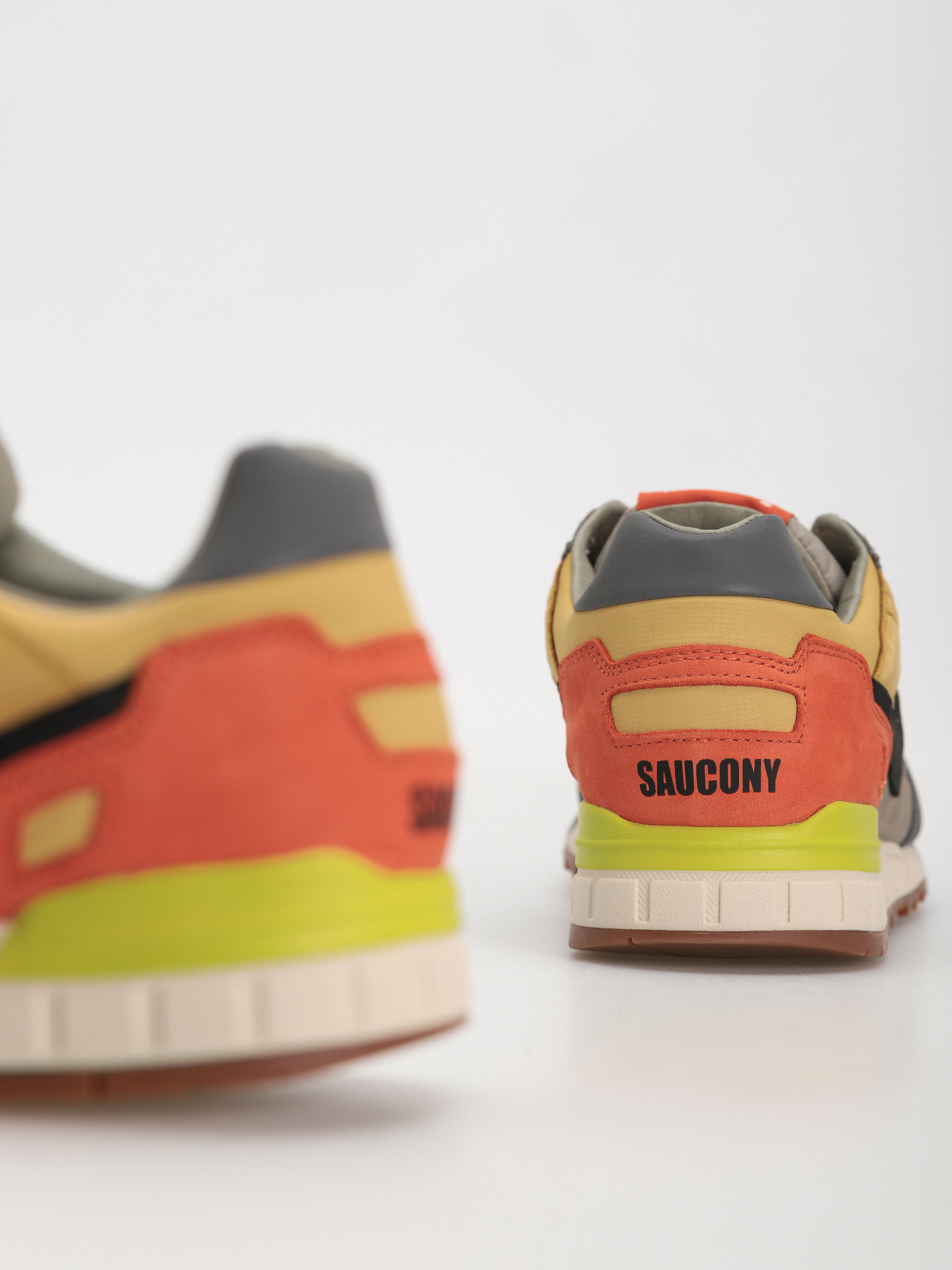 Cipők Saucony Shadow 5000 (multi)