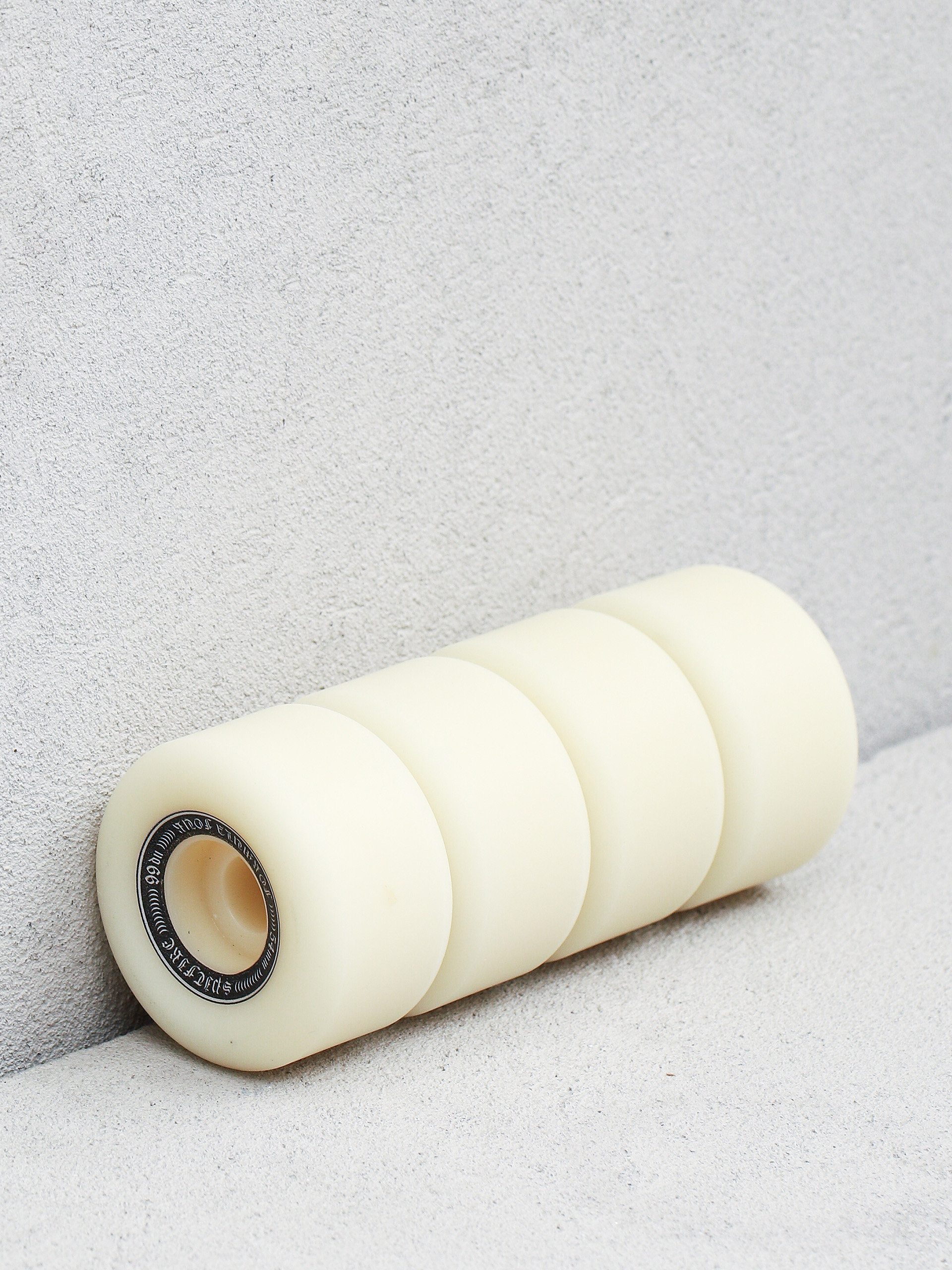 Gördeszka kerék Spitfire Formula Four 99D Og Classic (natural/silver)