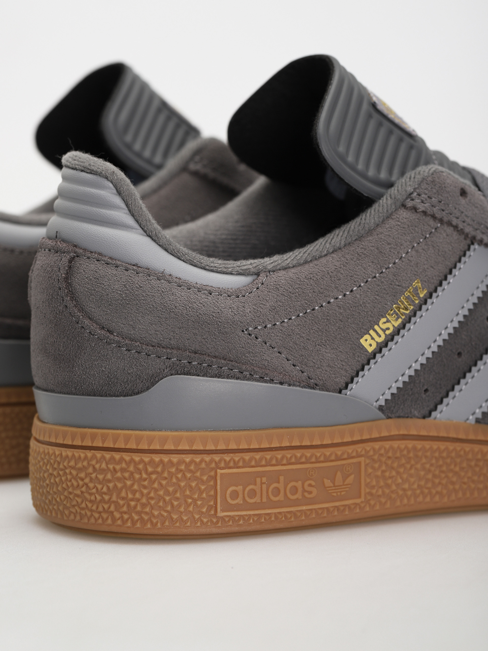 adidas Busenitz Cipők (grefiv/grethr/goldmt)