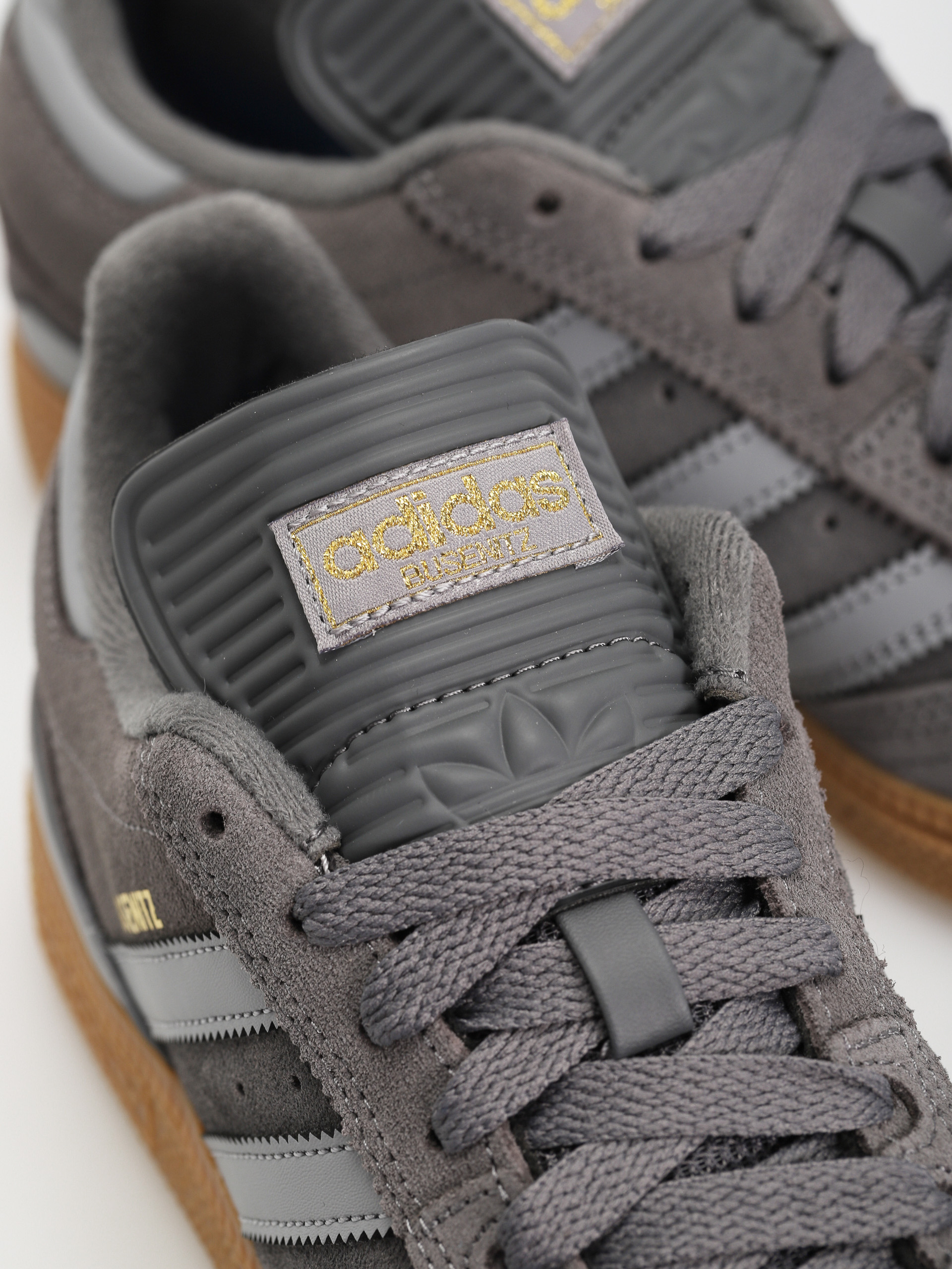 adidas Busenitz Cipők (grefiv/grethr/goldmt)