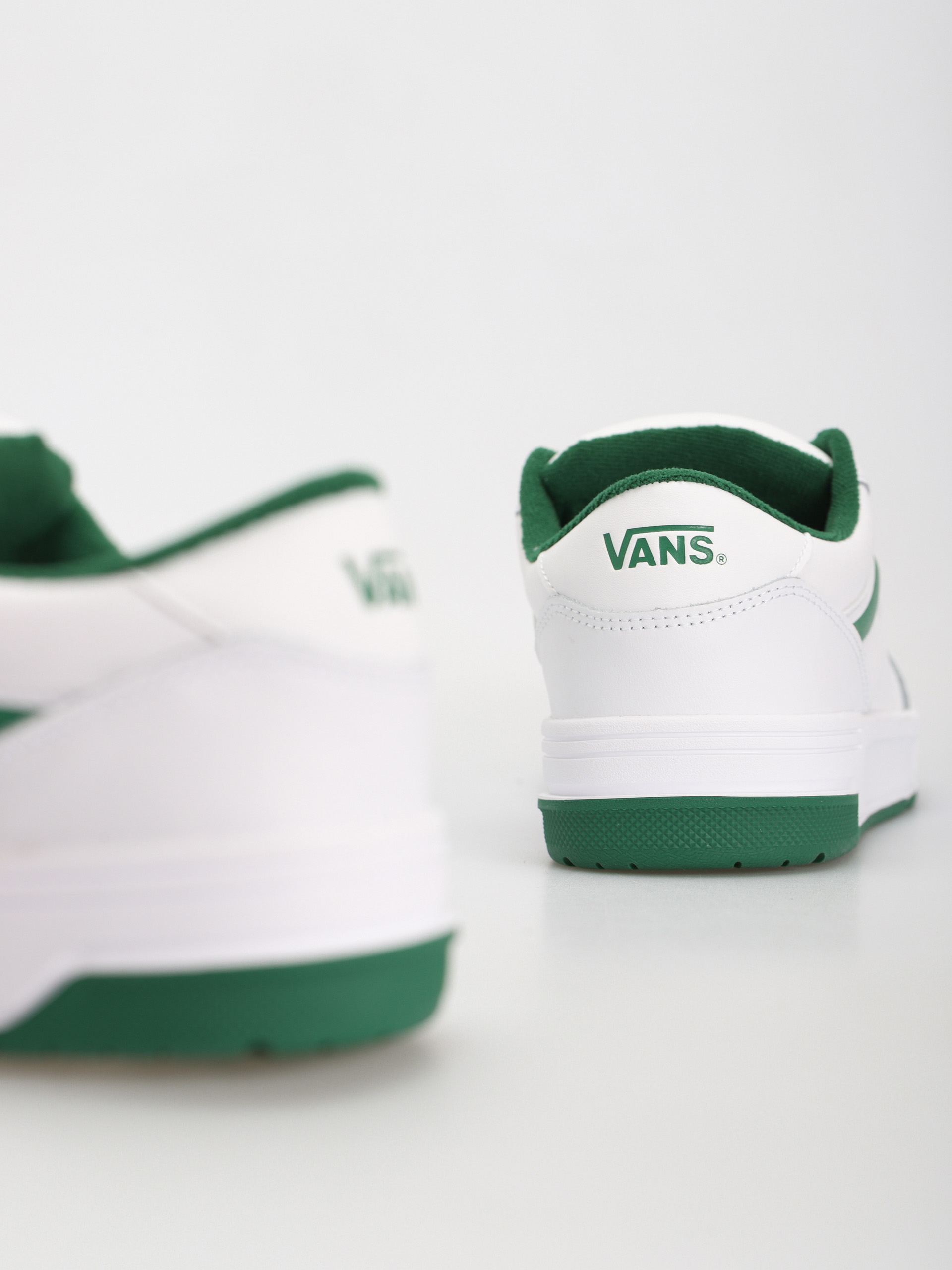Vans Hylane Cipők (pop green)