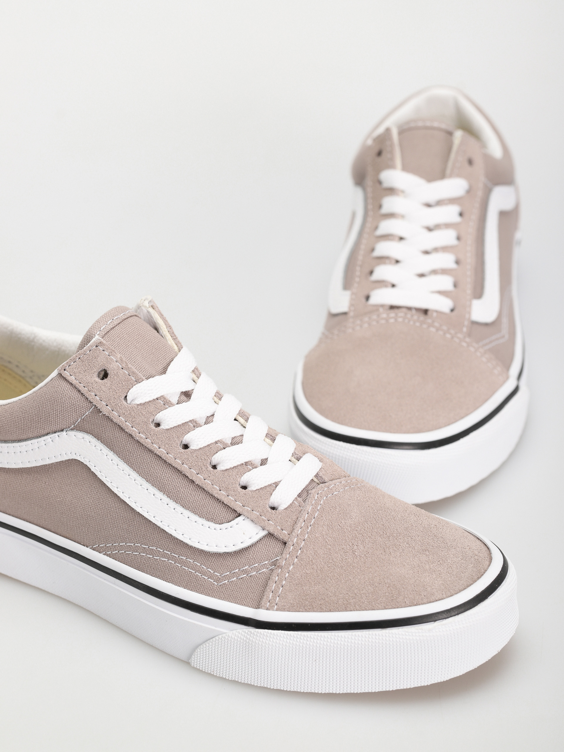 Vans Old Skool Cipők (color theory atmosphere)