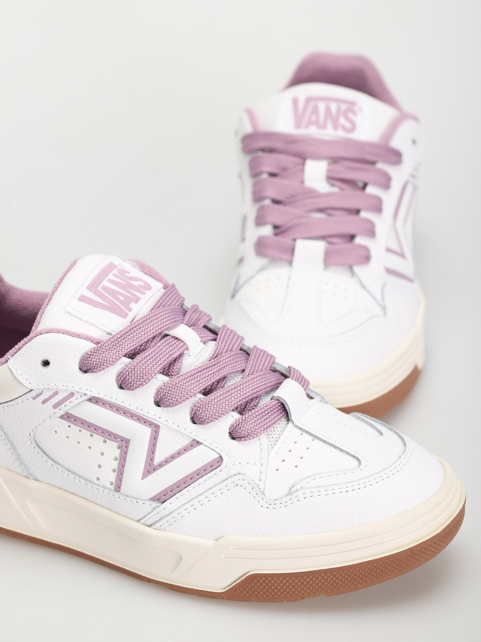 Vans Upland Cipők (vintage leather purple)