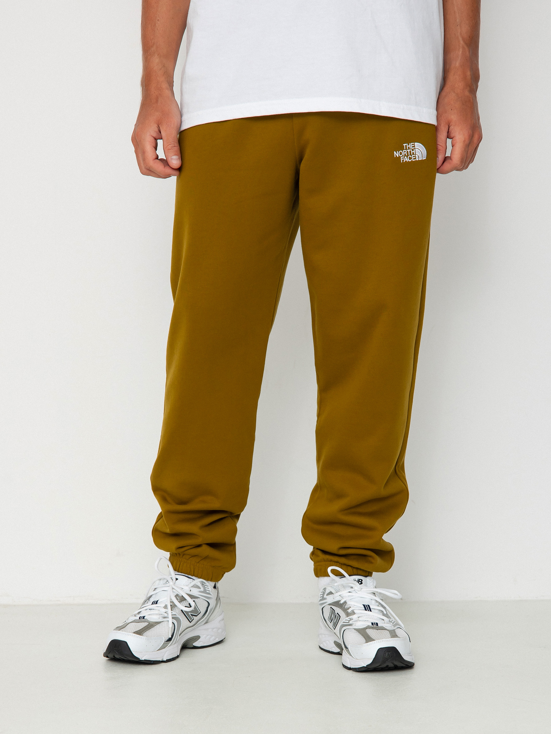 The North Face Essential Jogger Kisnadrág (moss green)