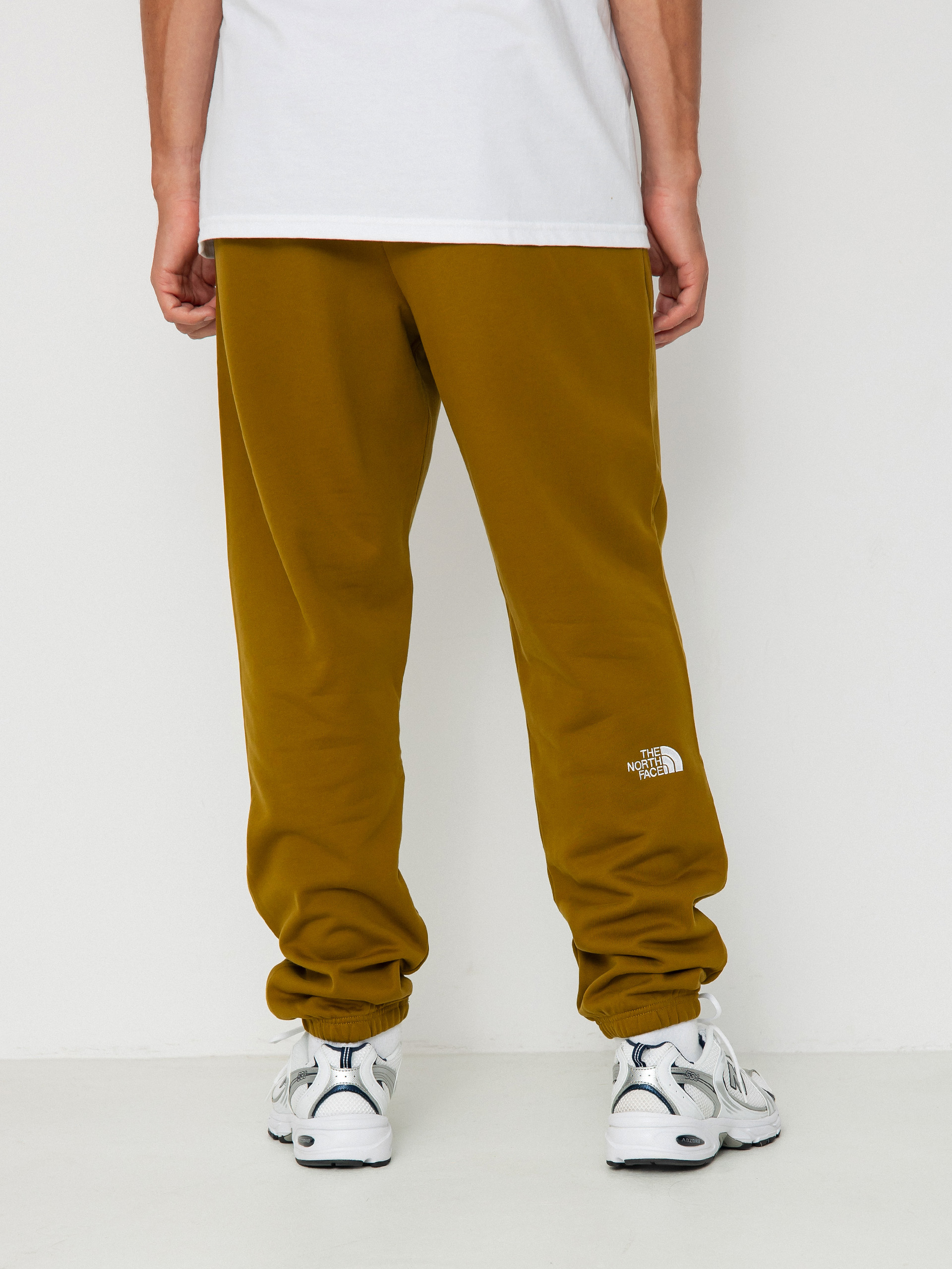 The North Face Essential Jogger Kisnadrág (moss green)
