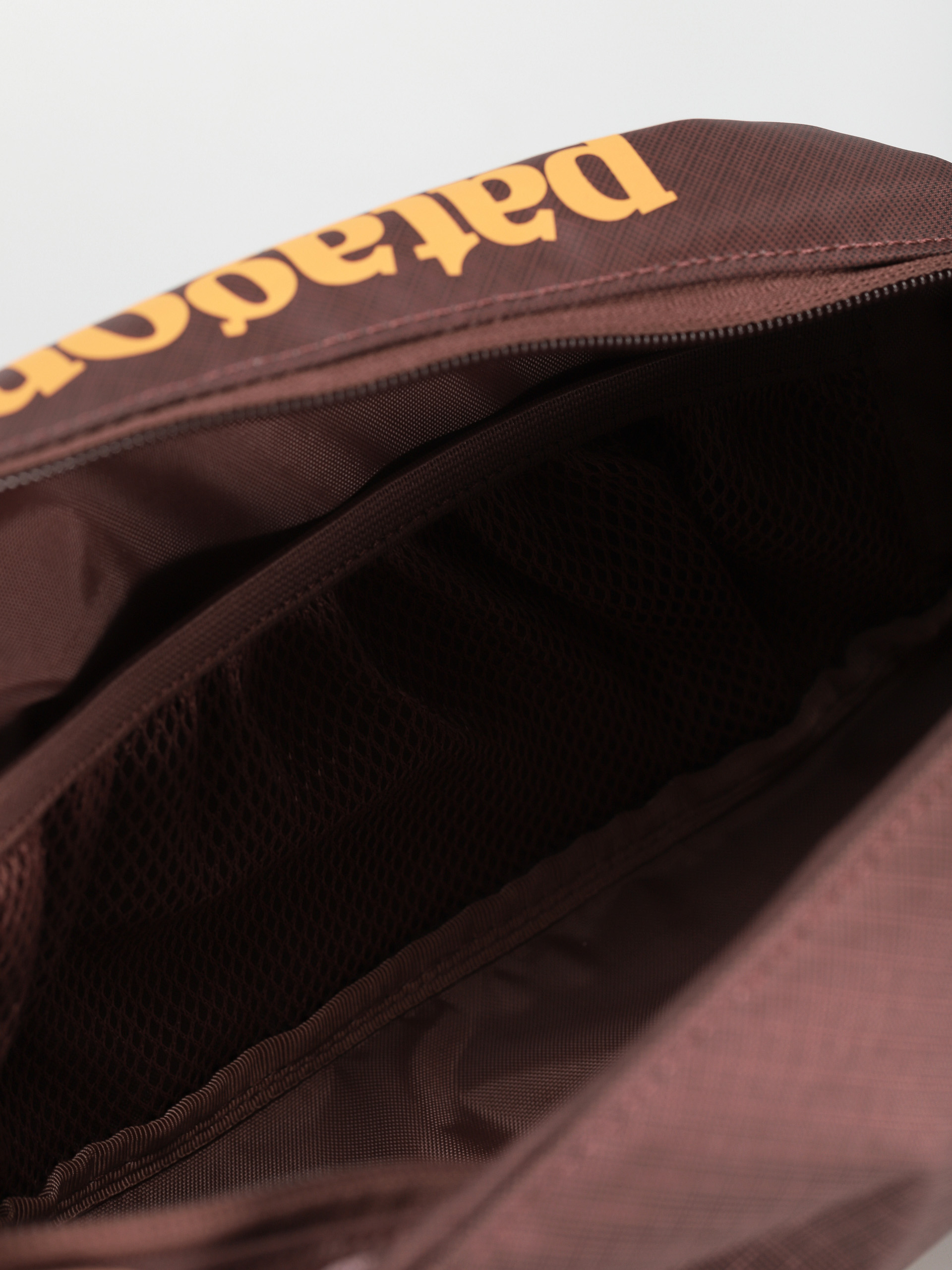 Patagonia Black Hole Cube 3L Kozmetikai táska (dulse mauve)