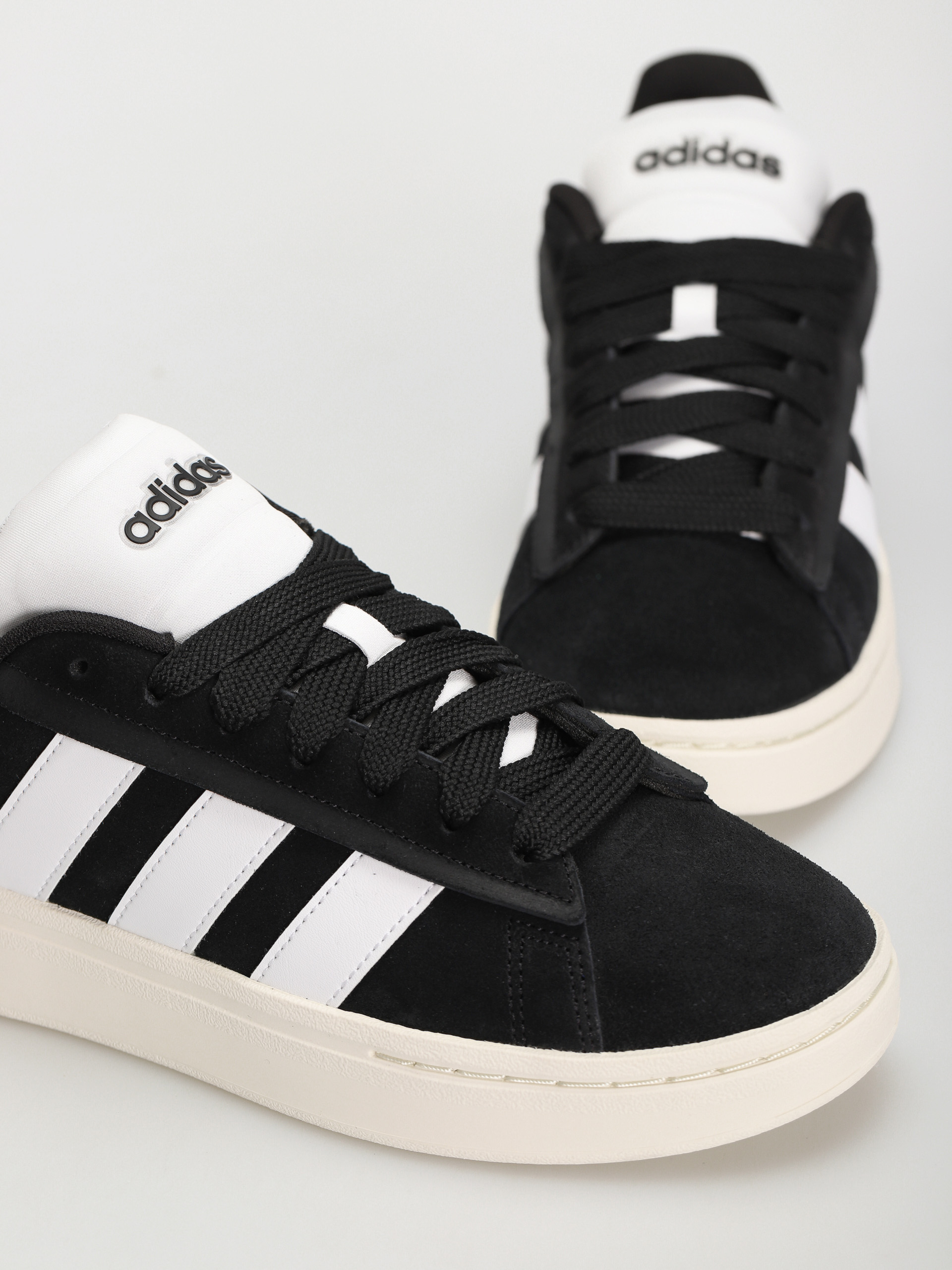 adidas Grand Court Alpha 0 Cipők (cblack/ftwwht/owhite)