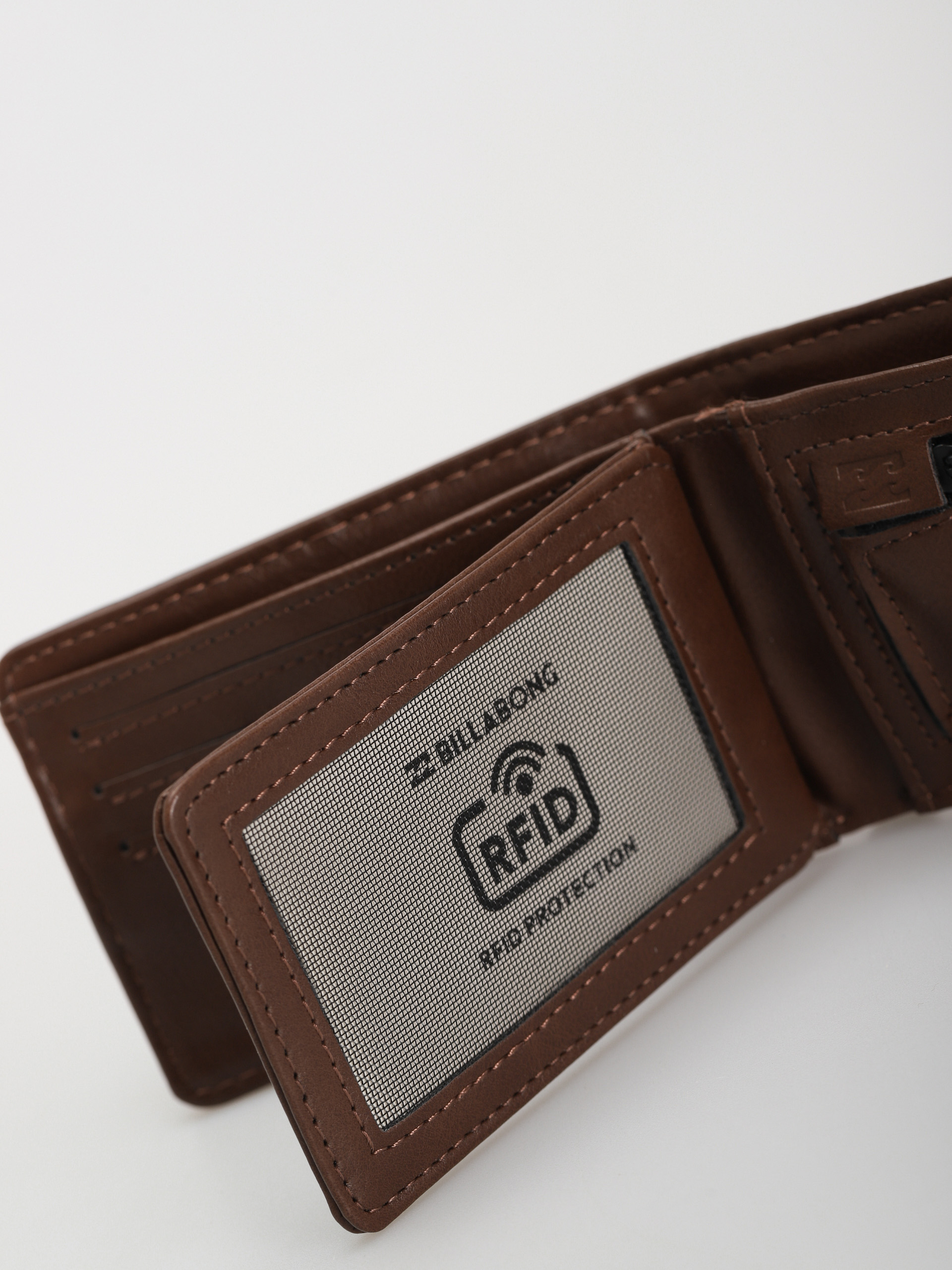 Billabong Locked Slim Pénztárca (chocolate)