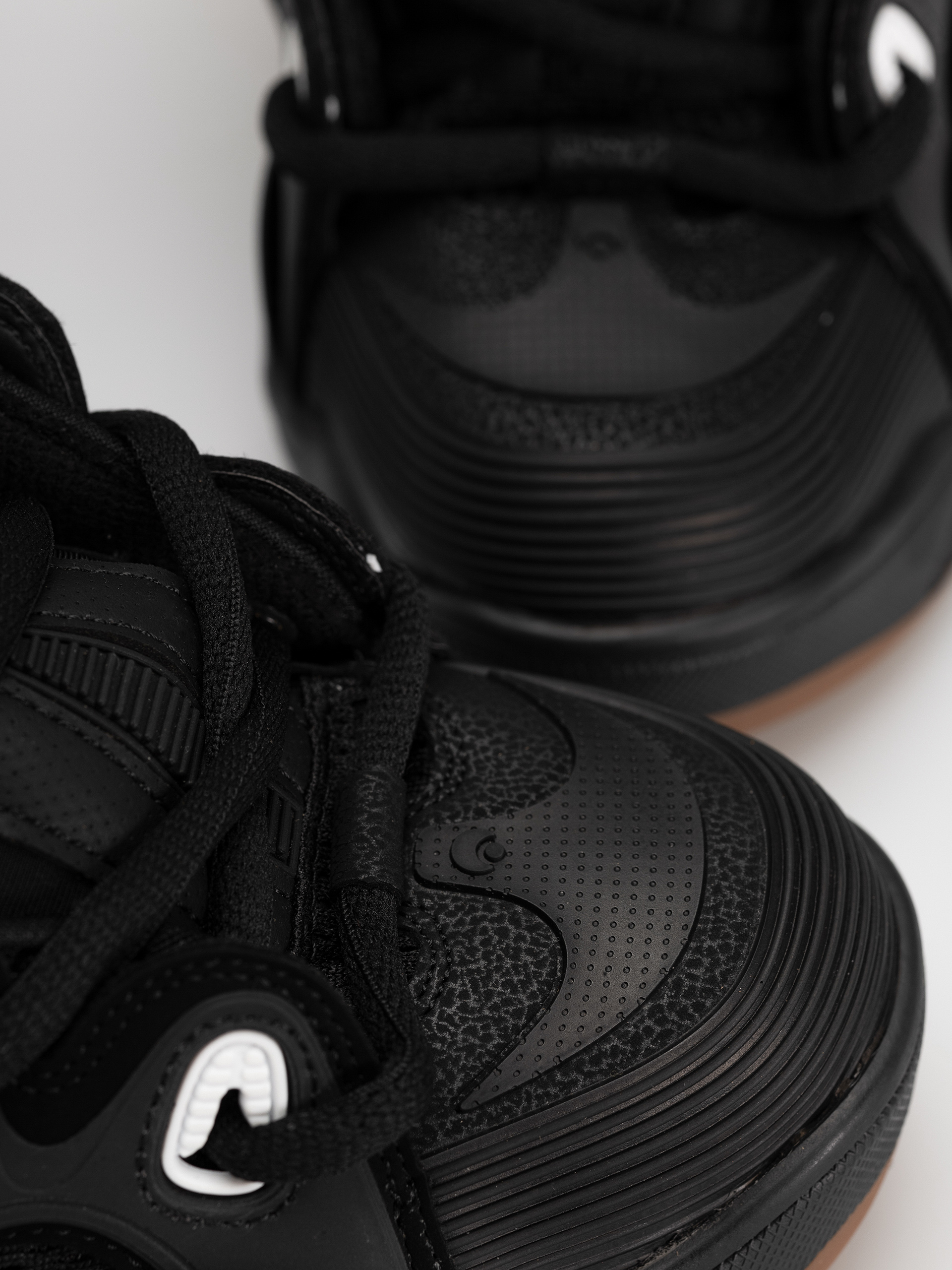 Cipők Osiris D3 2001 (black/gum)