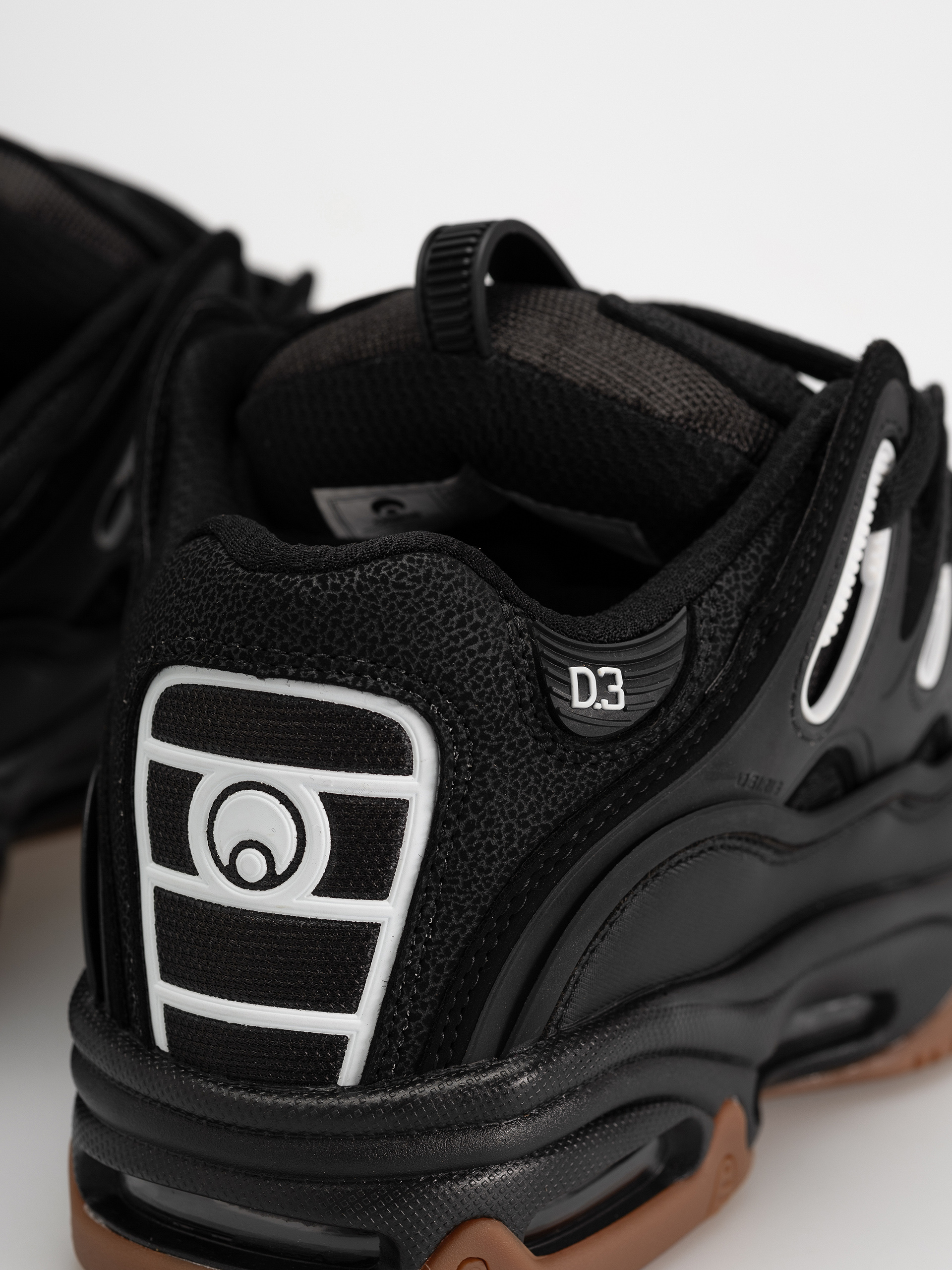 Cipők Osiris D3 2001 (black/gum)