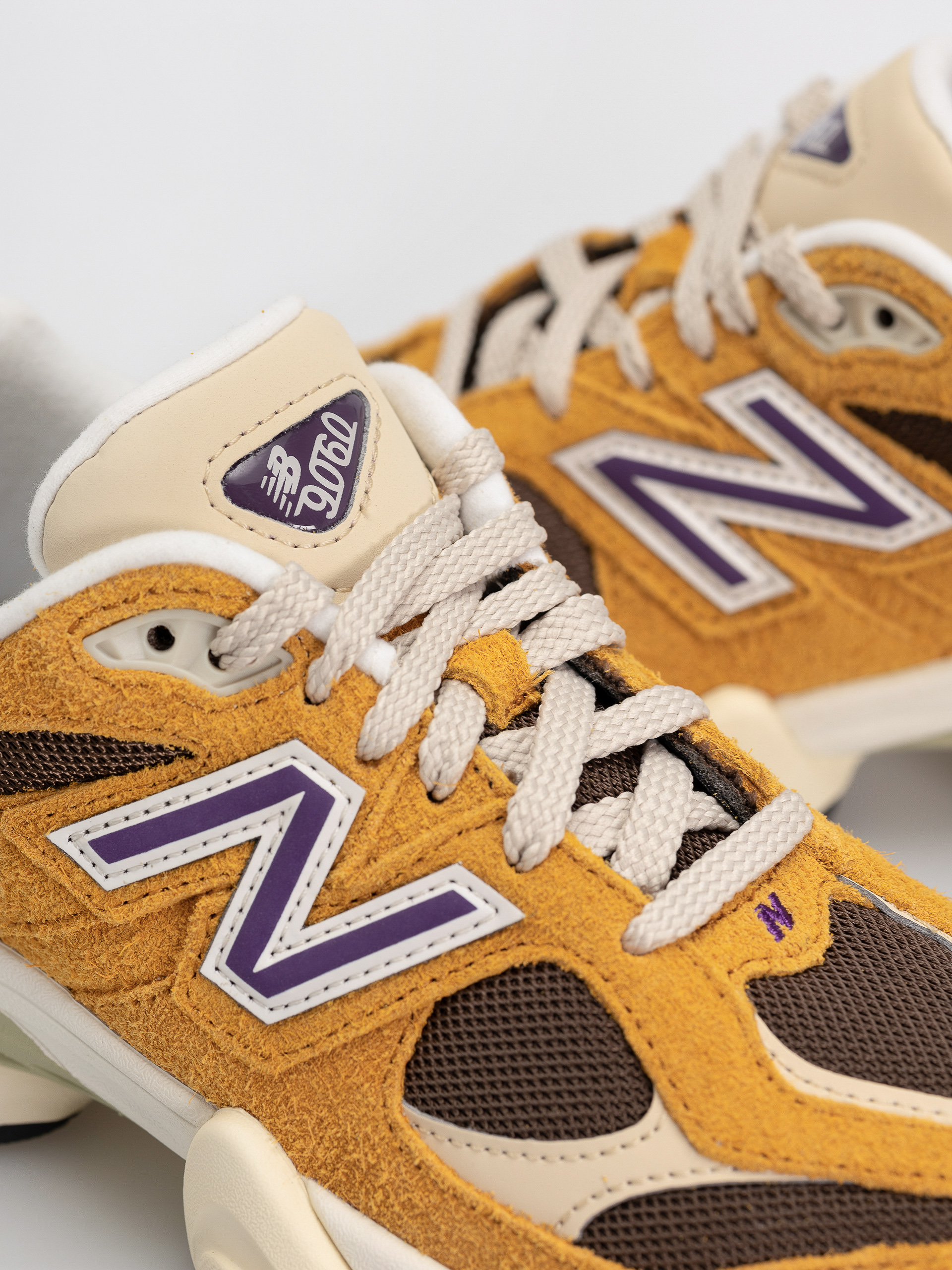 Cipők New Balance 9060 (butterscotch)