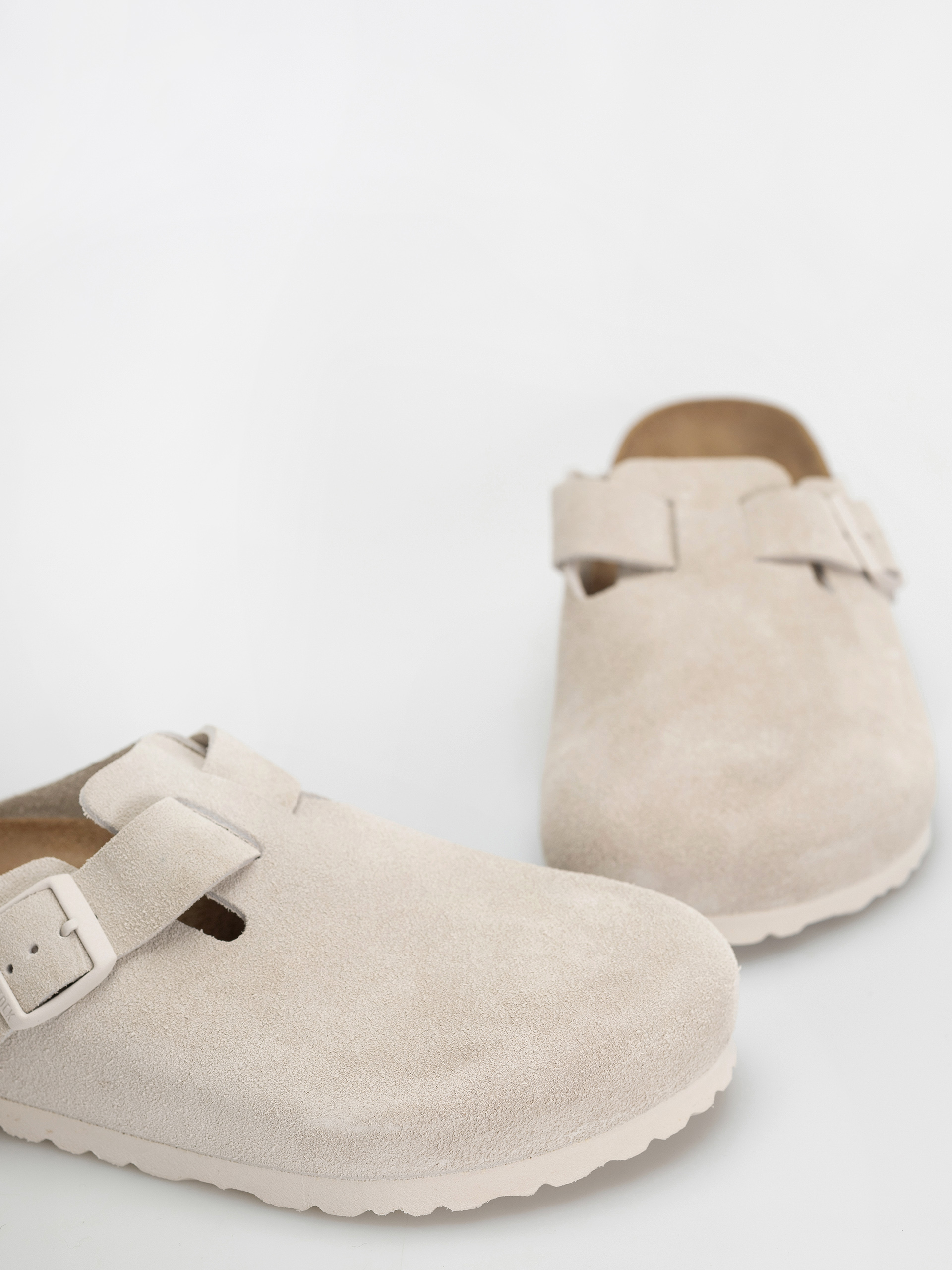 Birkenstock Boston Suede Leather Regular Flip-flop papucsok (antique white)