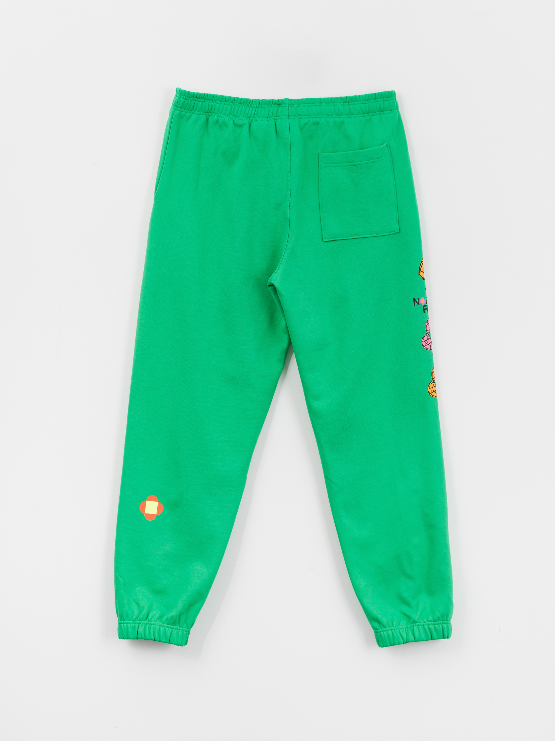 The North Face X Yinka Ilori Jogger Kisnadrág (optic emerald)