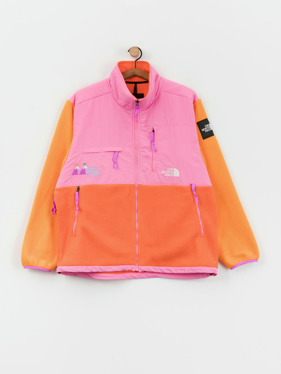 The North Face X Yinka Ilori Retro Denali Dzseki (red orange/apricot glaz)