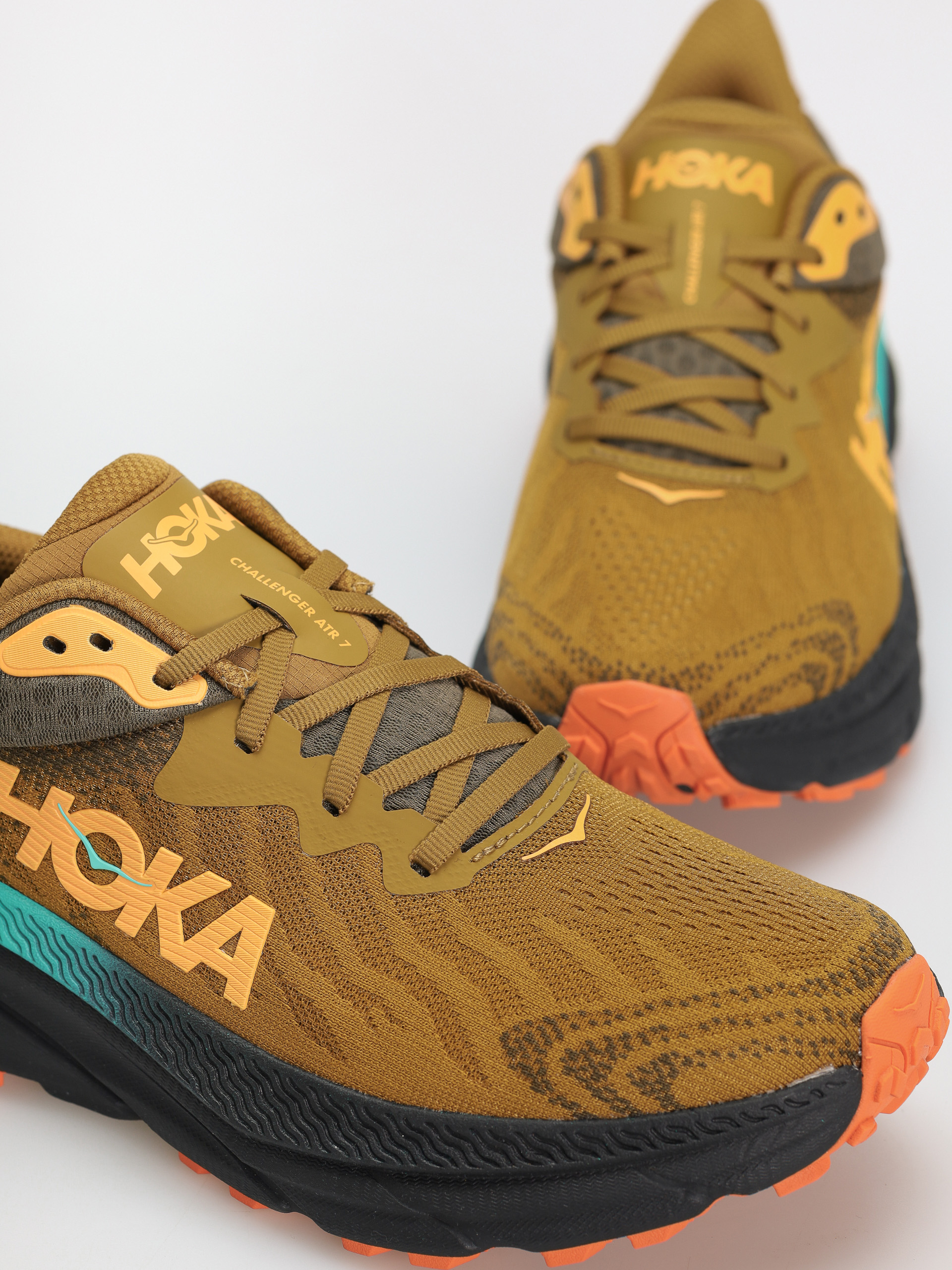 Hoka Challenger ATR 7 Cipők (honey/black)