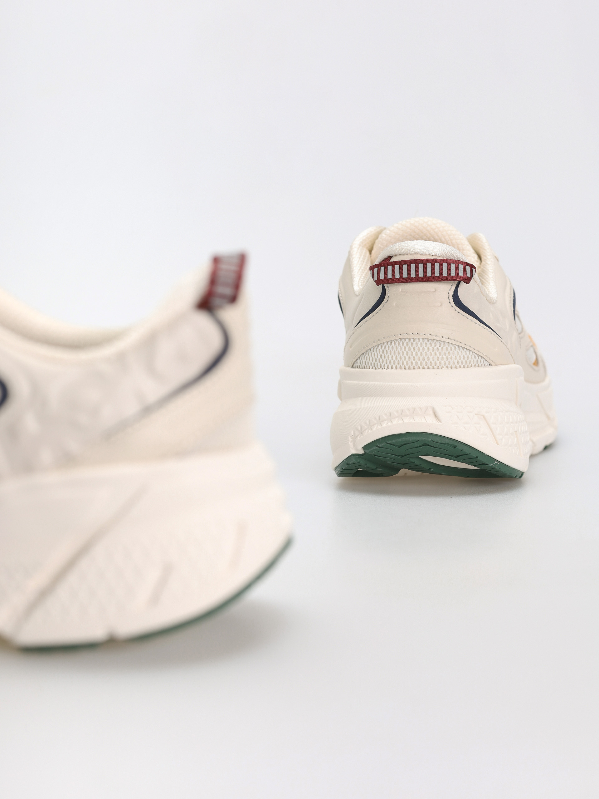 Hoka Clifton L Athletics Cipők (oat milk/alabaster)