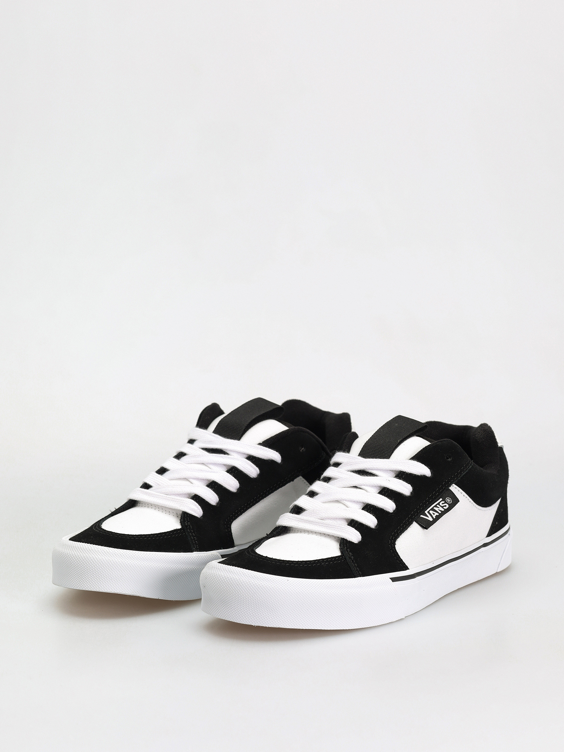 Vans Chukka Push Cipők (2-tone black/white)