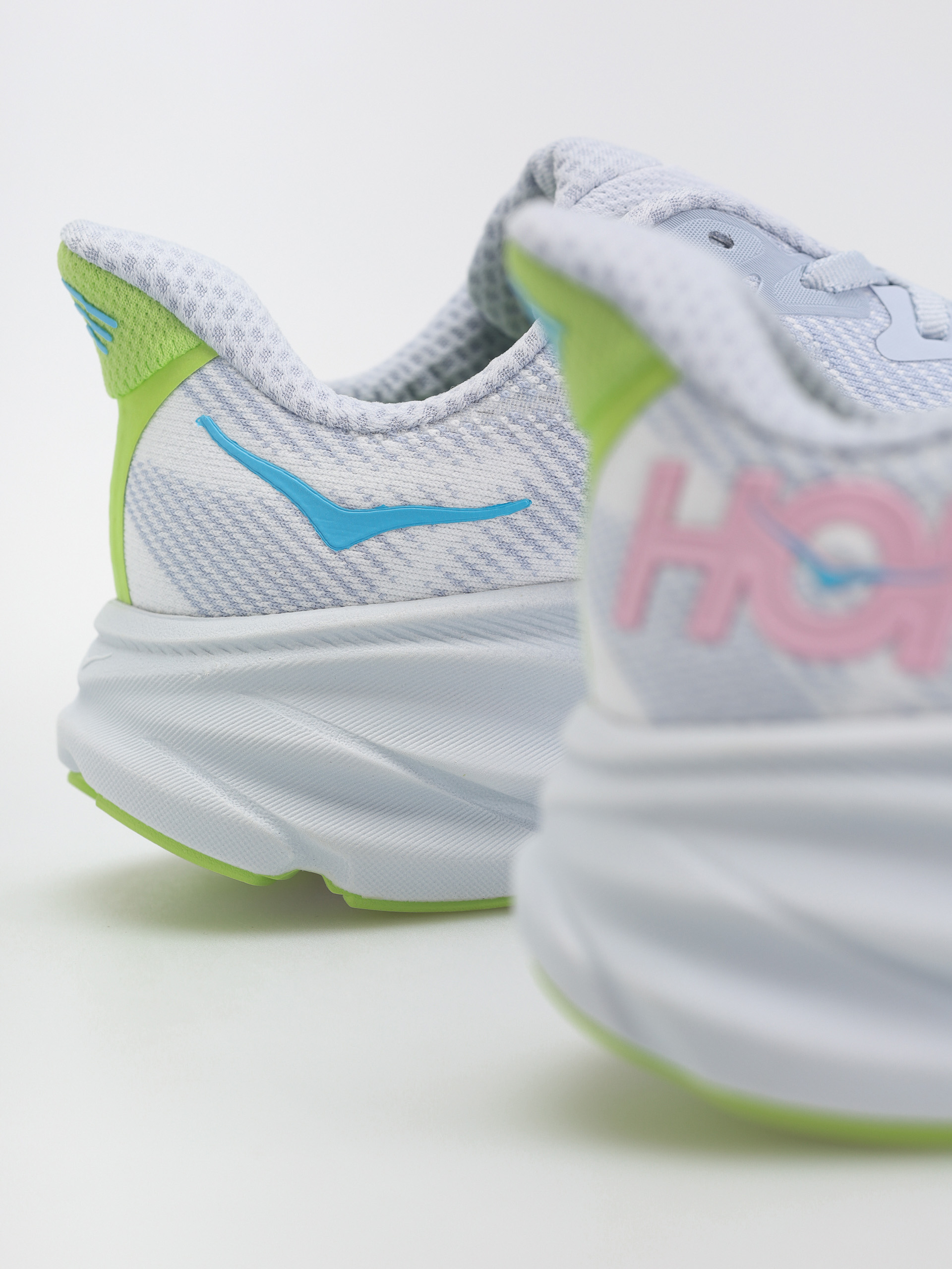 Cipők Hoka Clifton 9 Wmn (gull/sea ice)