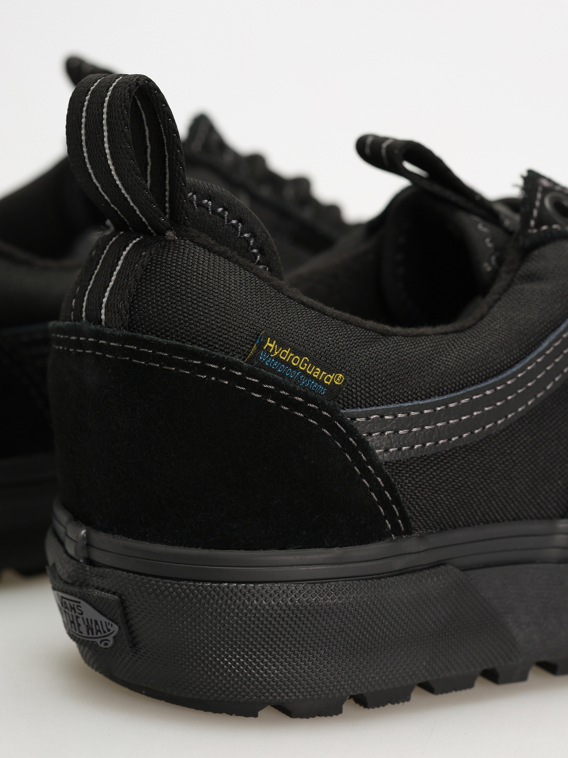 Vans Old Skool Waterproof MTE Cipők (black/black)