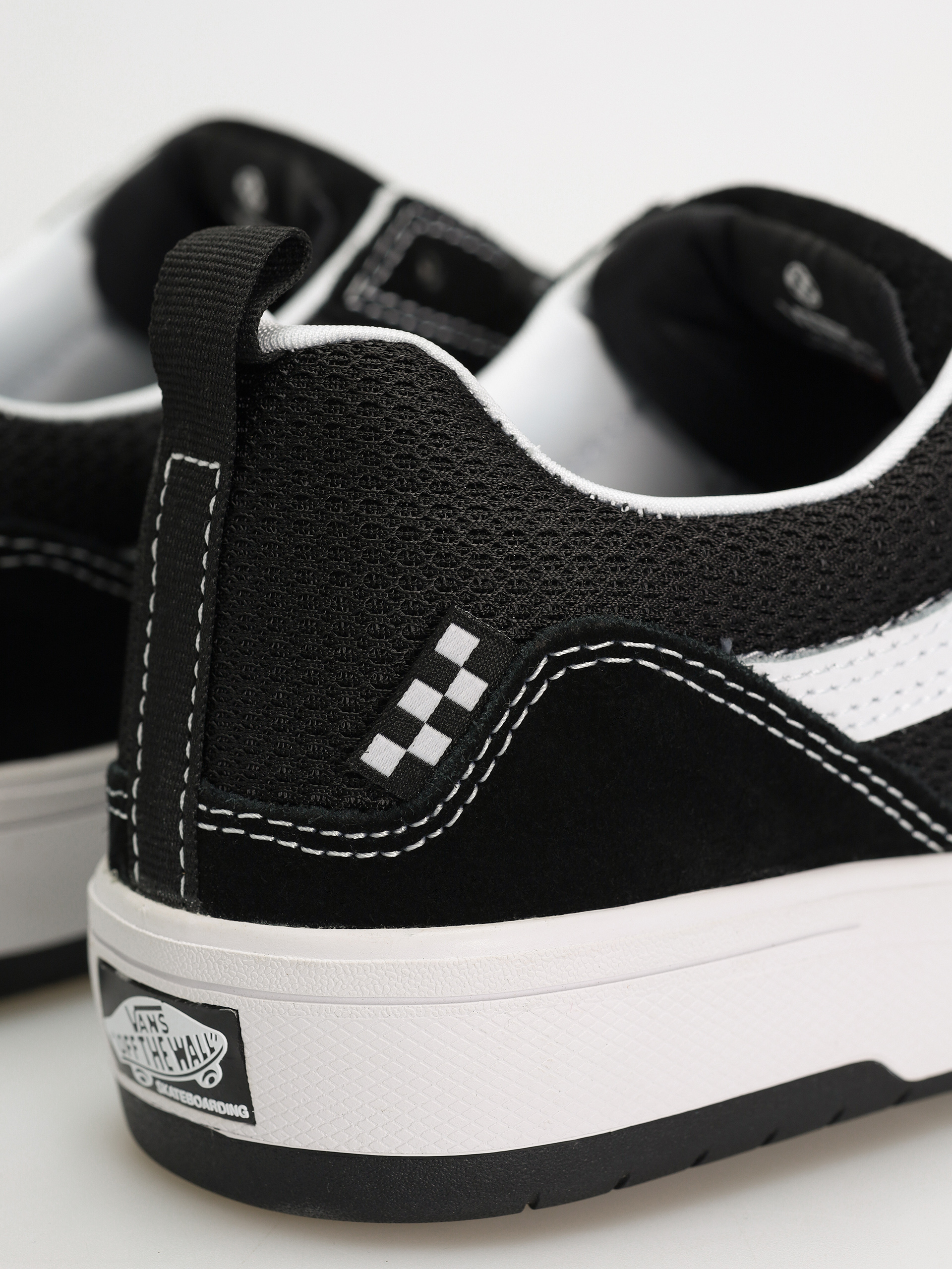 Vans Skate Zahba Cipők (black/black/white)