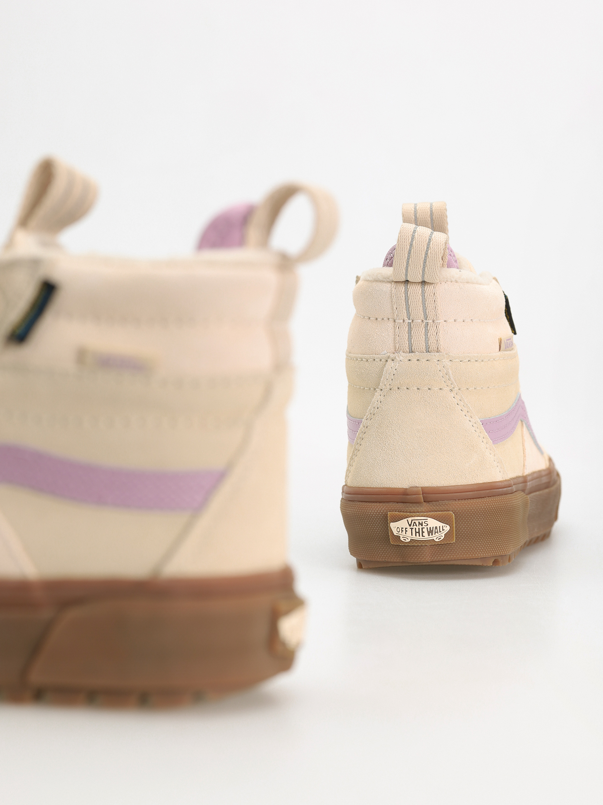 Vans Sk8 Hi Waterproof MTE Cipők (white/purple)