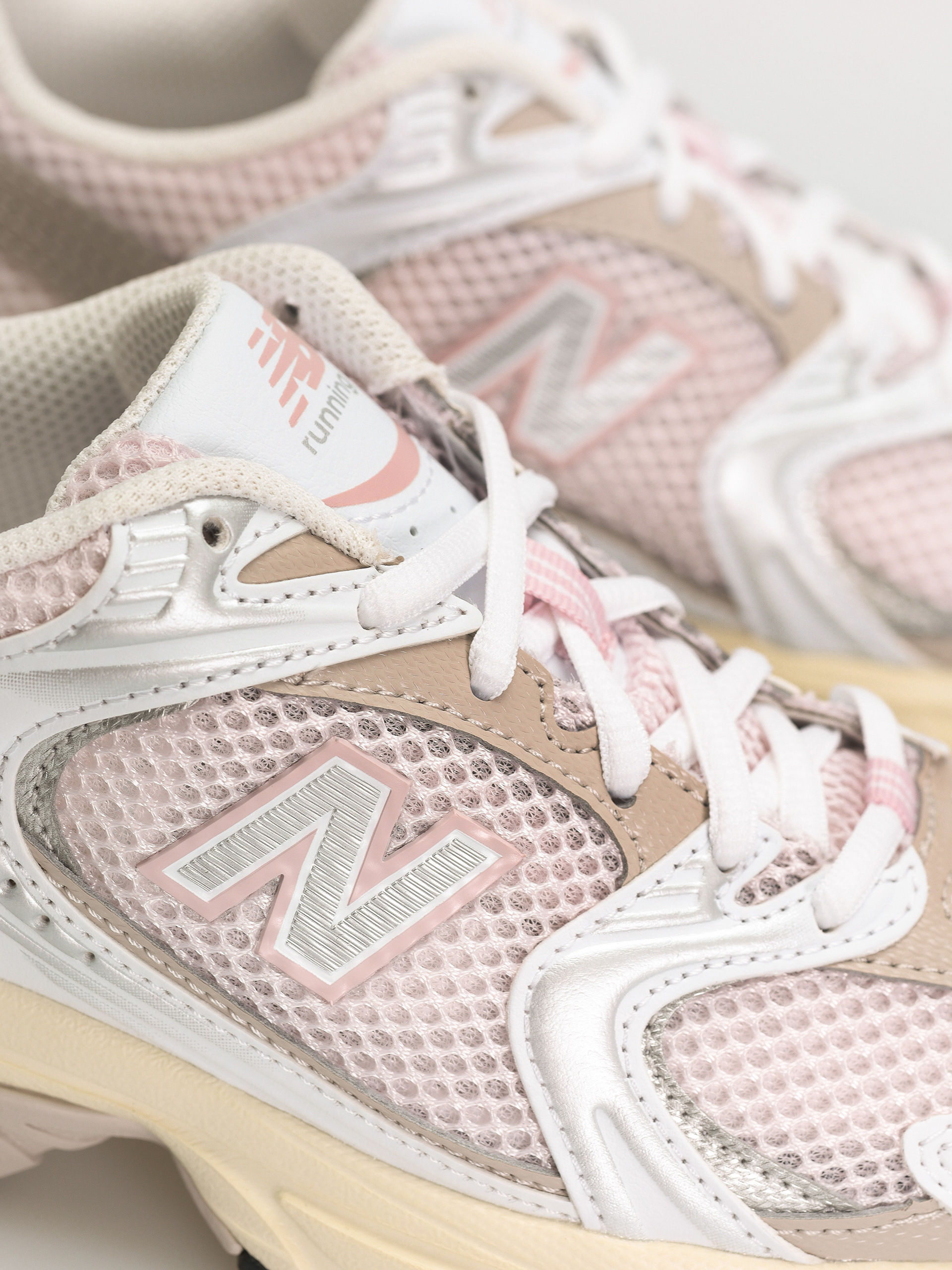 New Balance 530 Cipők (pink granite)
