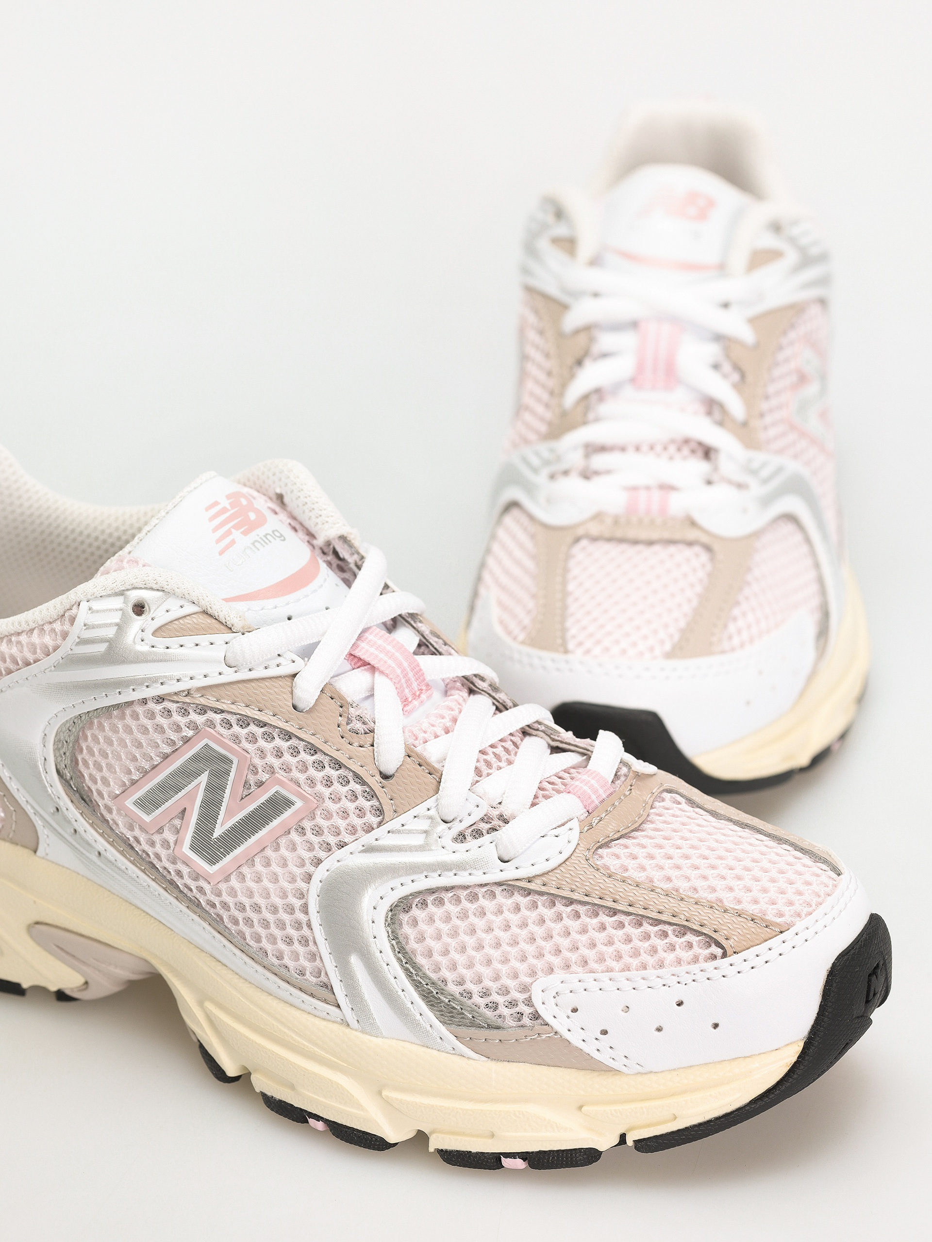 New Balance 530 Cipők (pink granite)