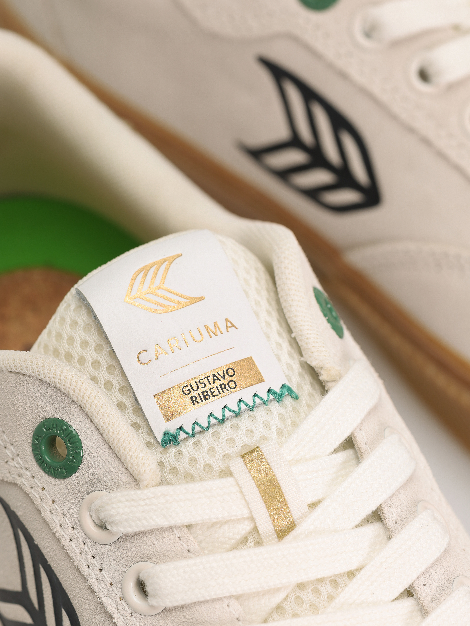 Cariuma Naioca Cipők (smoke white/blue)