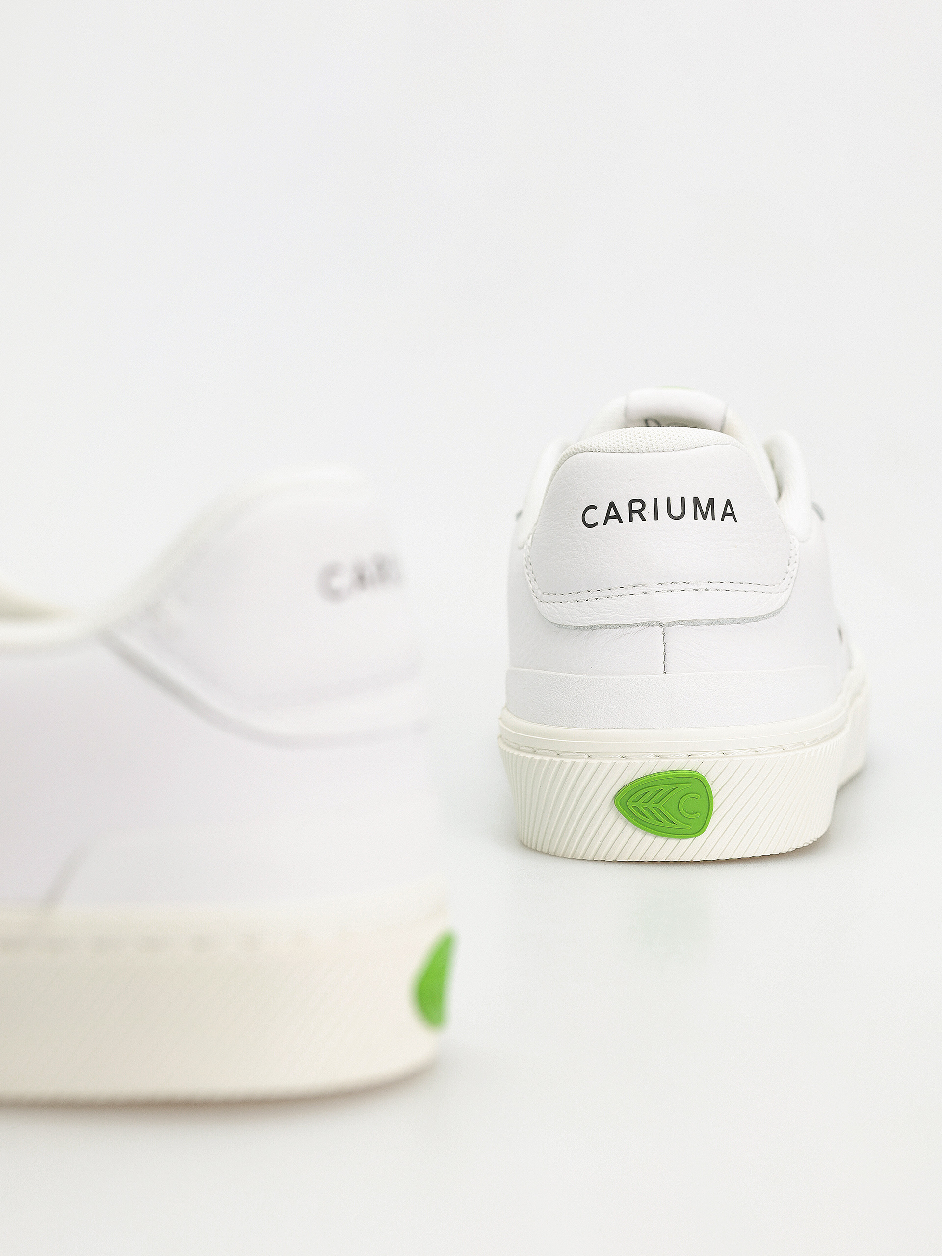 Cariuma Luan Pro Cipők (white premium leather)