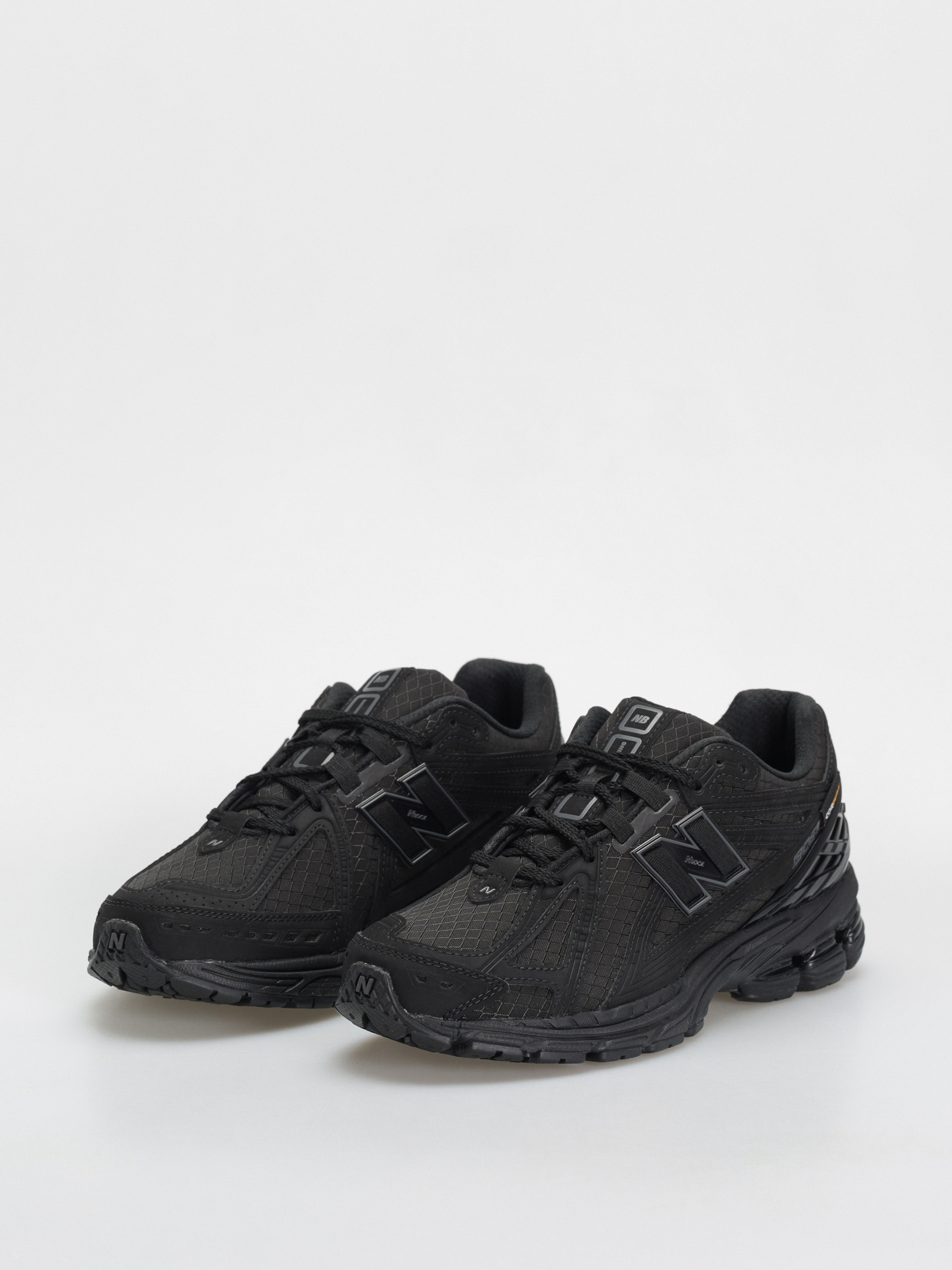New Balance 1906 Cipők (black)