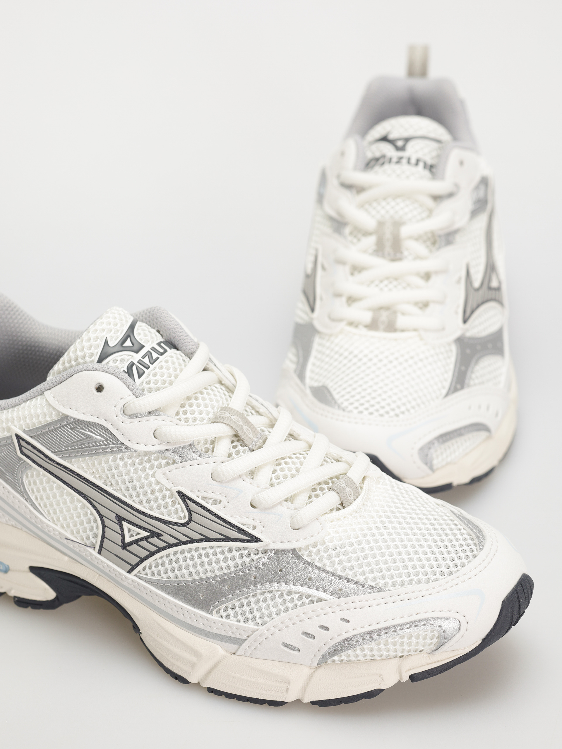 Mizuno MXR Sport Cipők (snow white/harbor mist/silver)