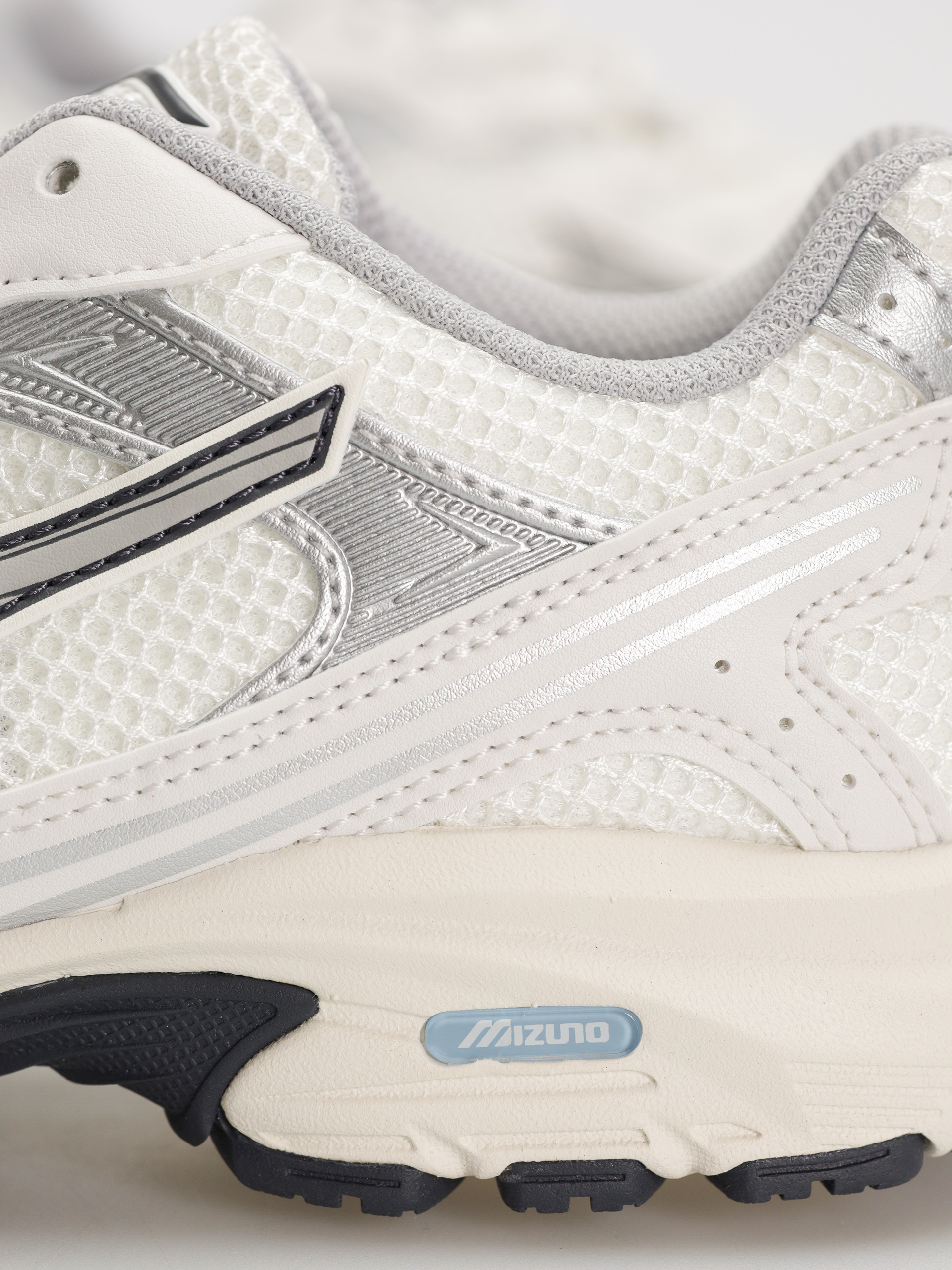 Mizuno MXR Sport Cipők (snow white/harbor mist/silver)