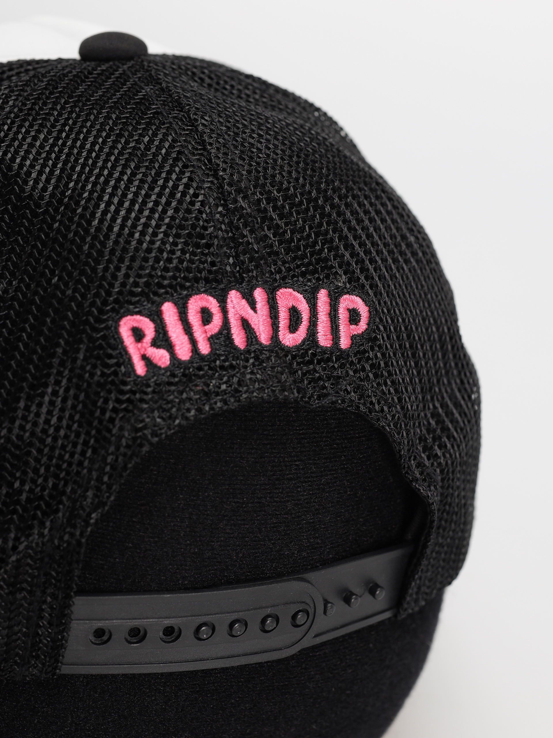 RipNDip Love Is Ripndip Trucker Baseball sapka (white/black)
