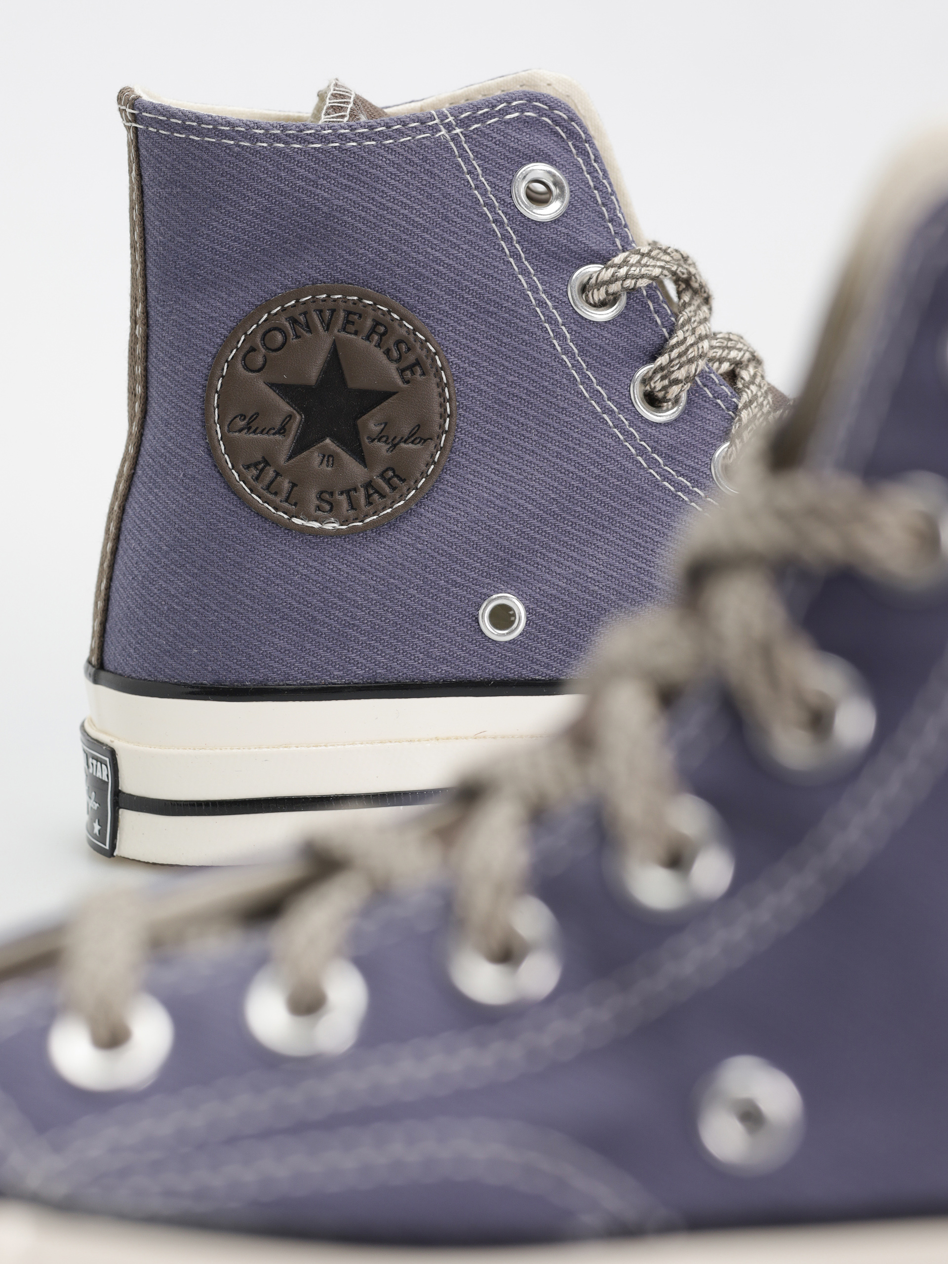 Tornacipők Converse Chuck 70 Hi (lavender ash/truffle/egret)