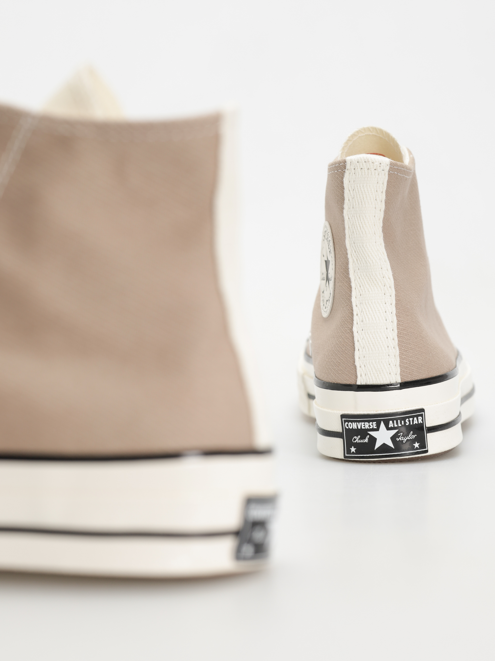Tornacipők Converse Chuck 70 Hi (vintage cargo/black/egret)