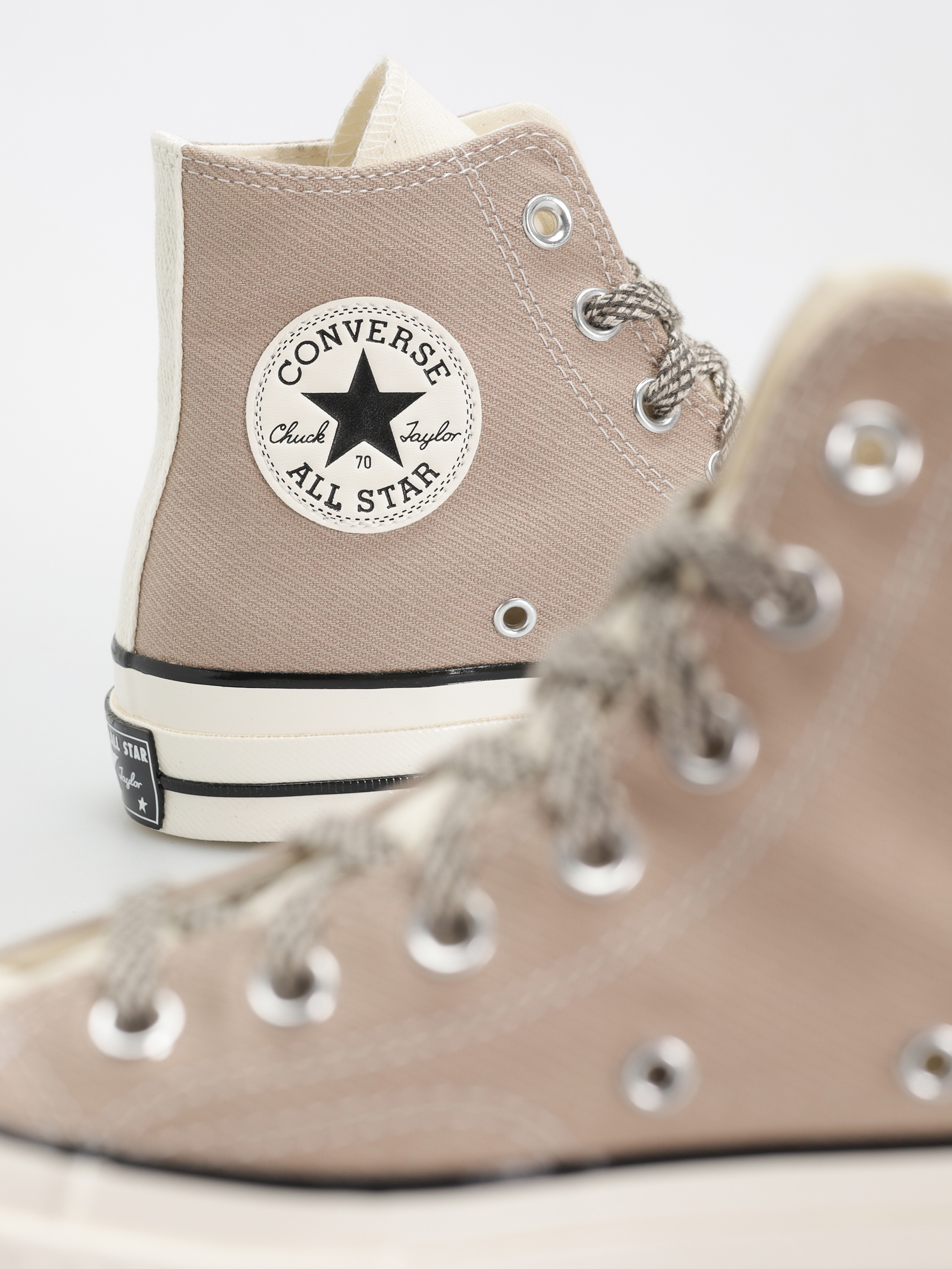 Tornacipők Converse Chuck 70 Hi (vintage cargo/black/egret)