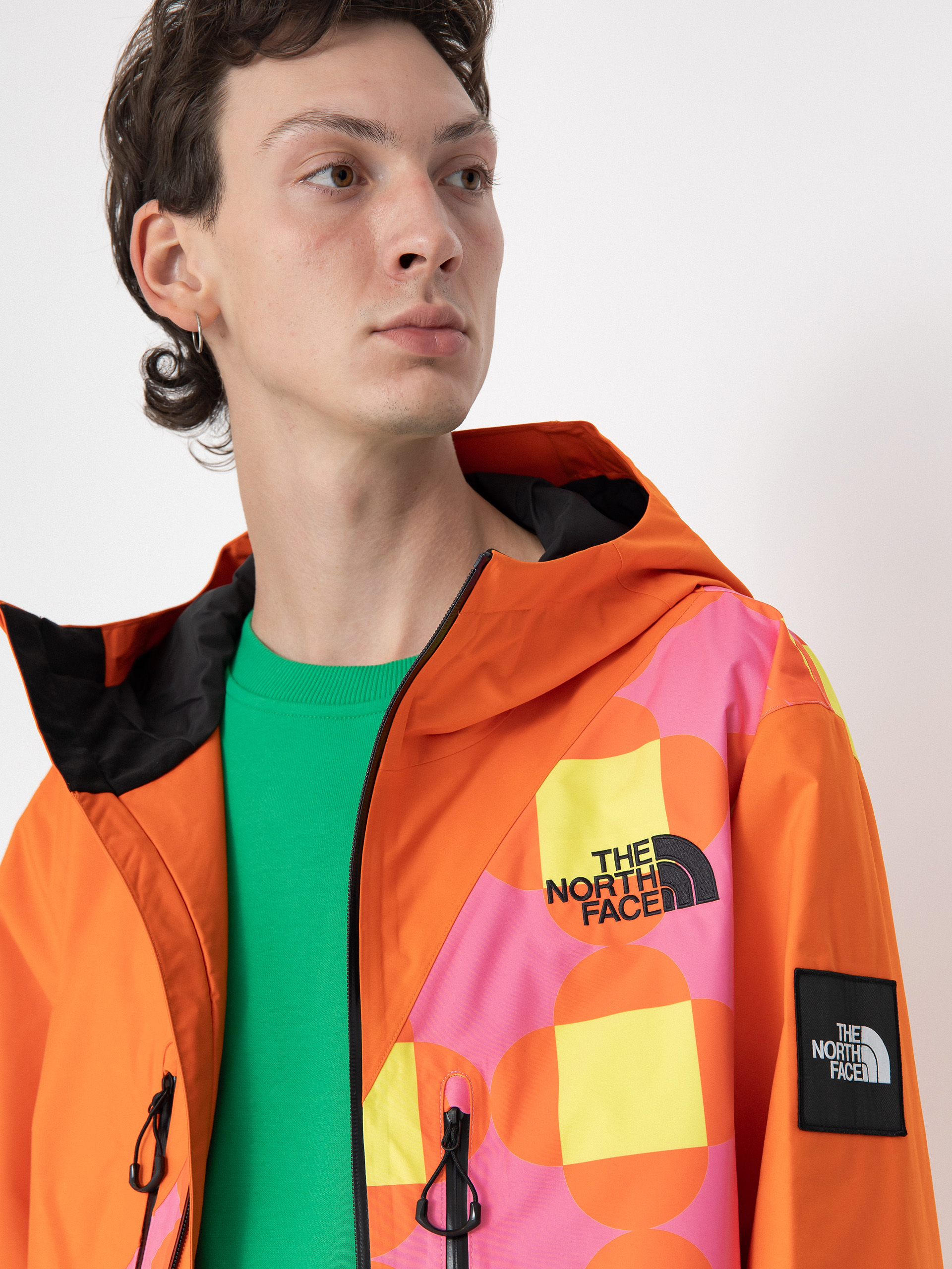 The North Face X Yinka Ilori 2L Rainshell Dzseki (gamma pink lets blossom)