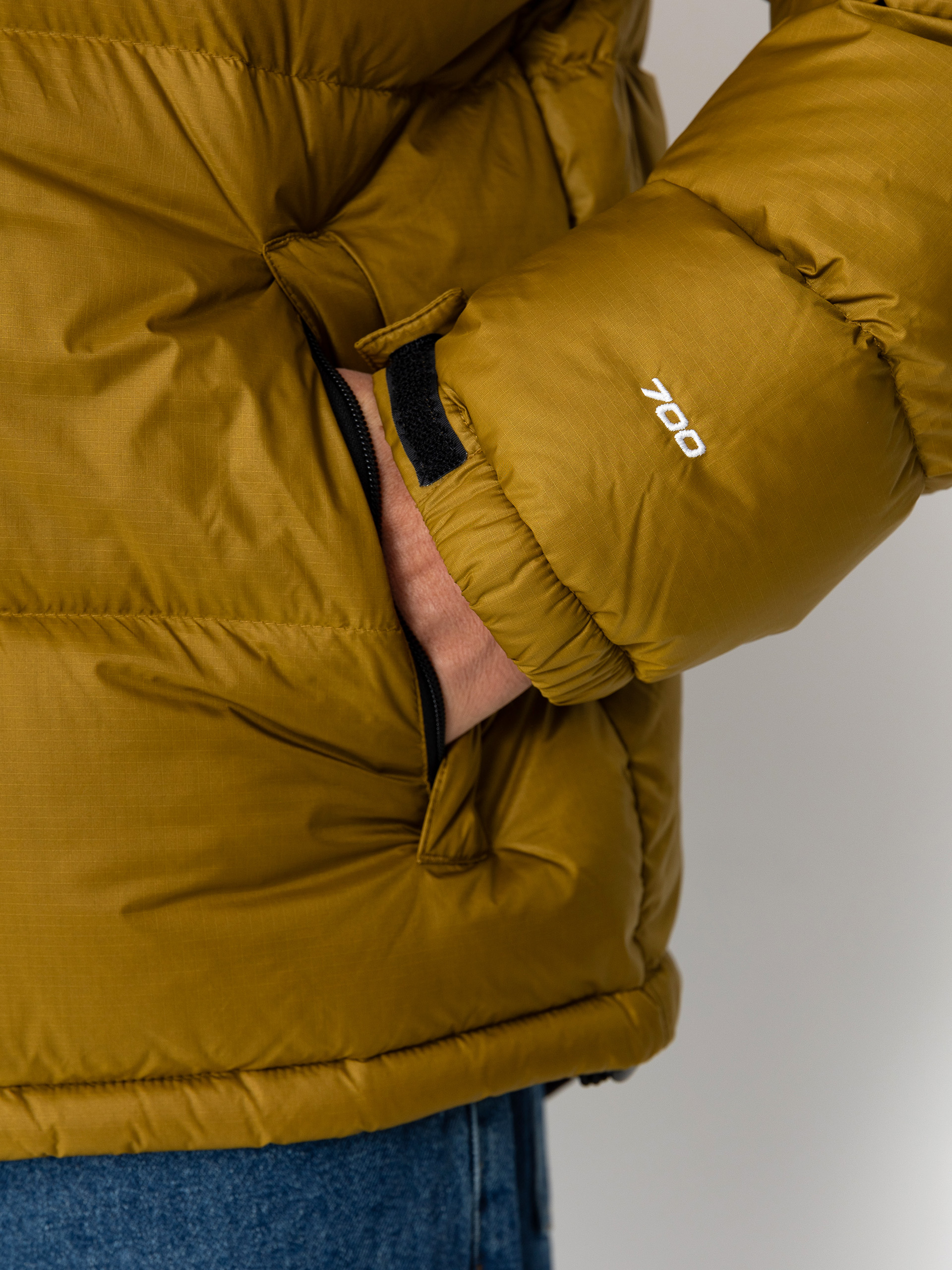 The North Face 1996 Retro Nuptse Dzseki (moss green/tnf black)