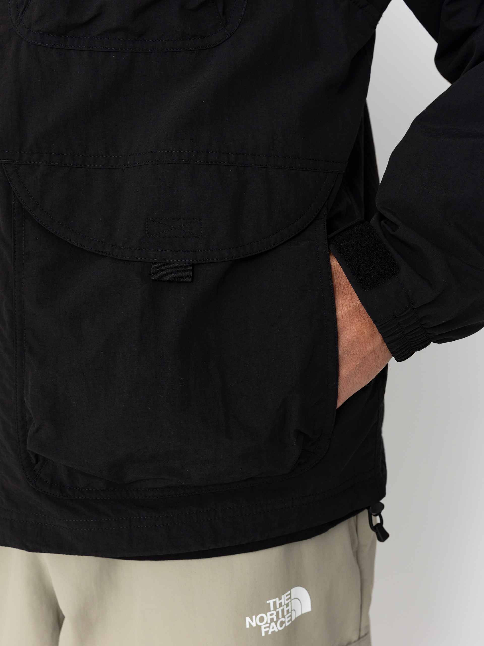 The North Face X Yinka Ilori Convertible Dzseki (tnf black)