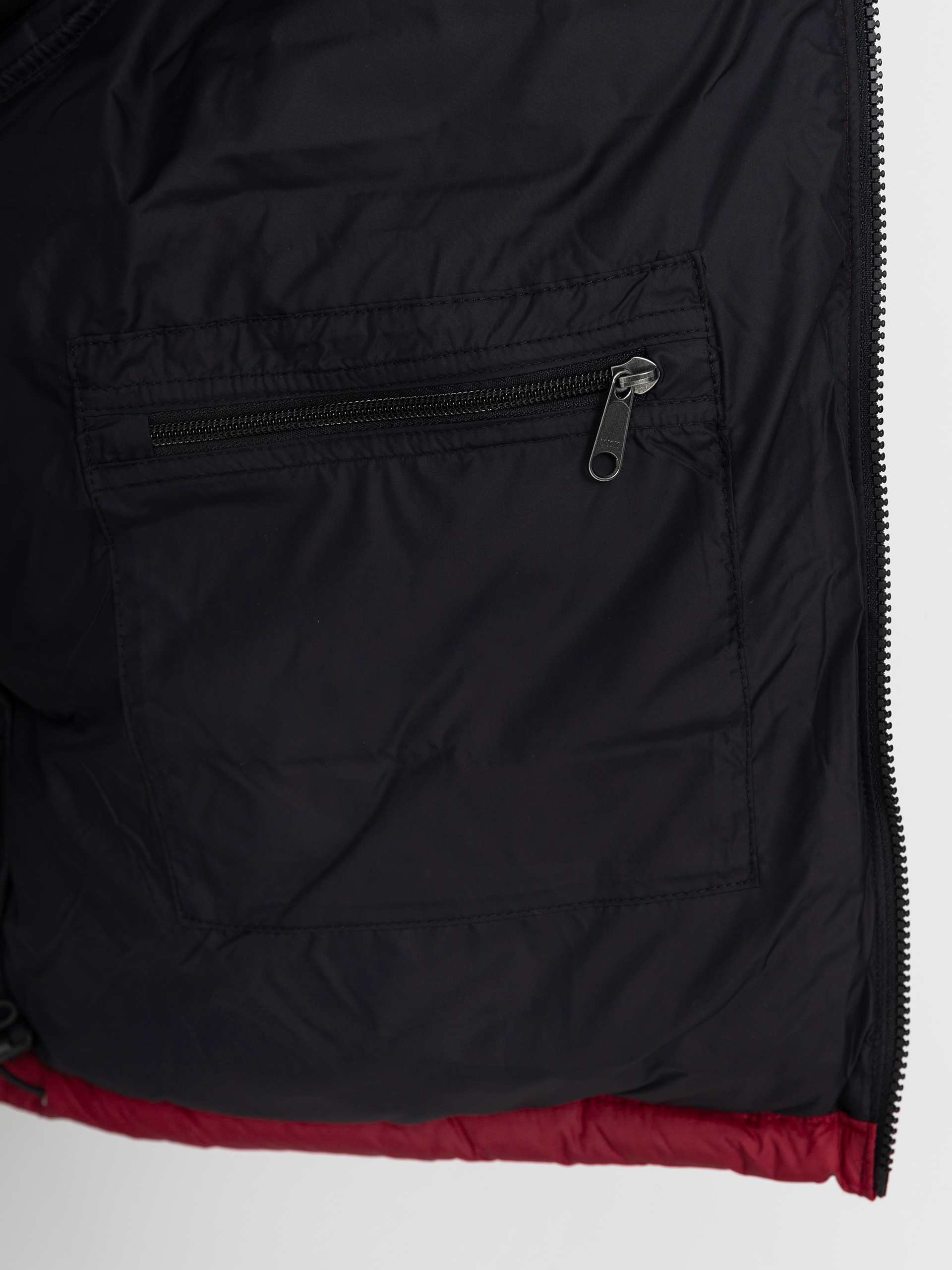 The North Face 1996 Retro Nuptse Dzseki (beetroot/tnf black)