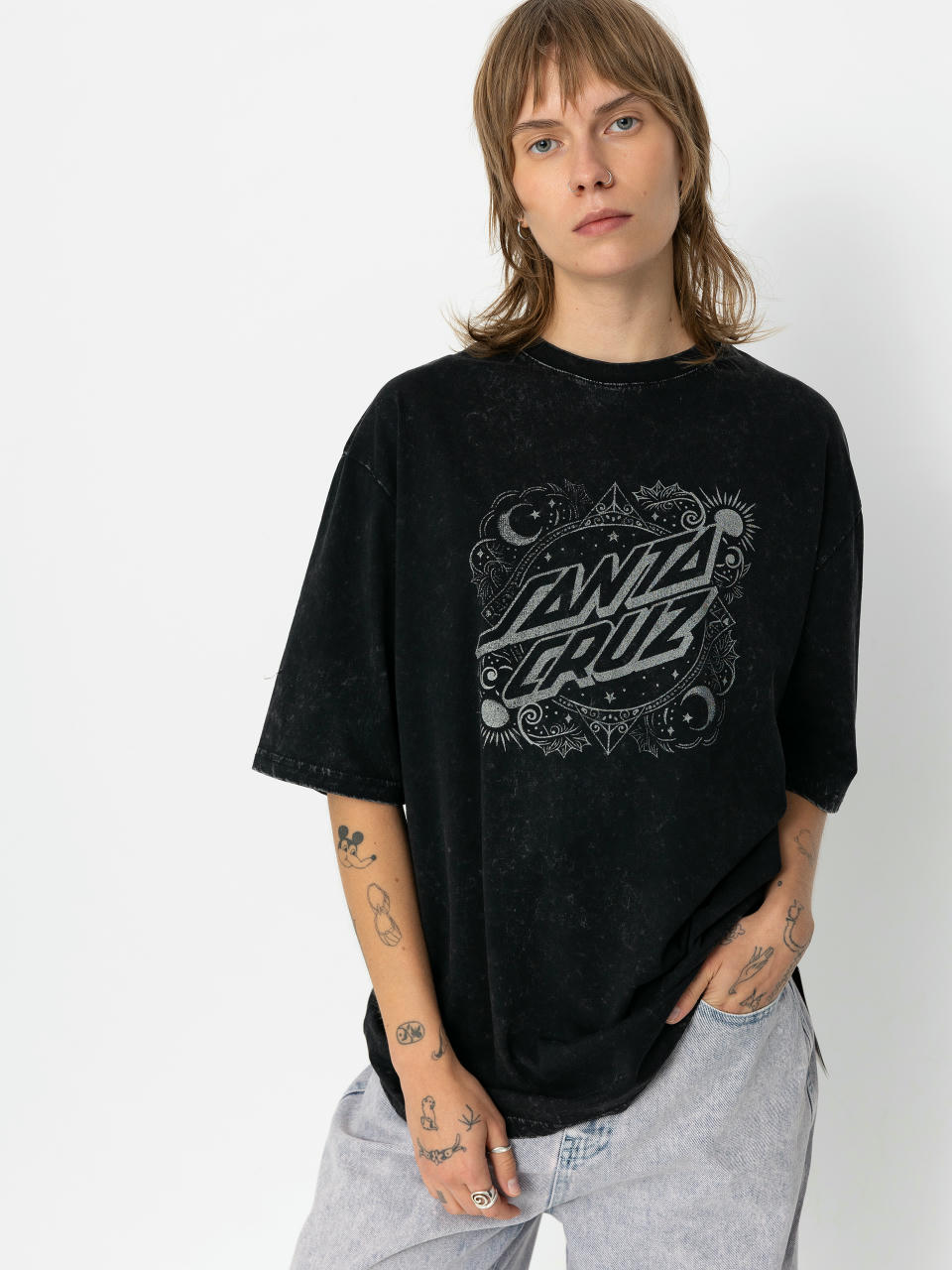 Santa Cruz Ornate Dot Front Oversized Wmn Póló (black acid wash)