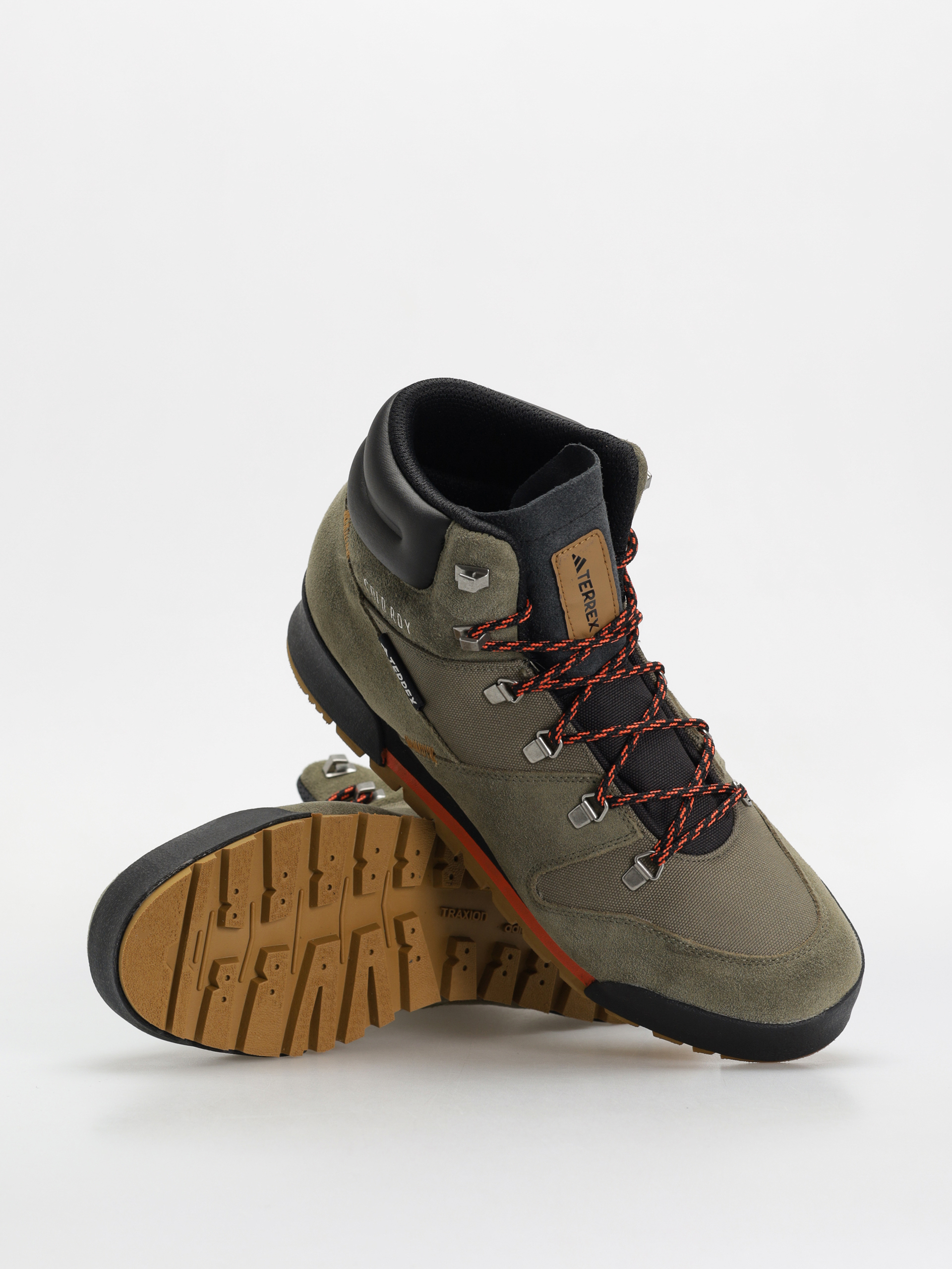 adidas Terrex Snowpitch C. Cipők (olistr/brostr/seimor)