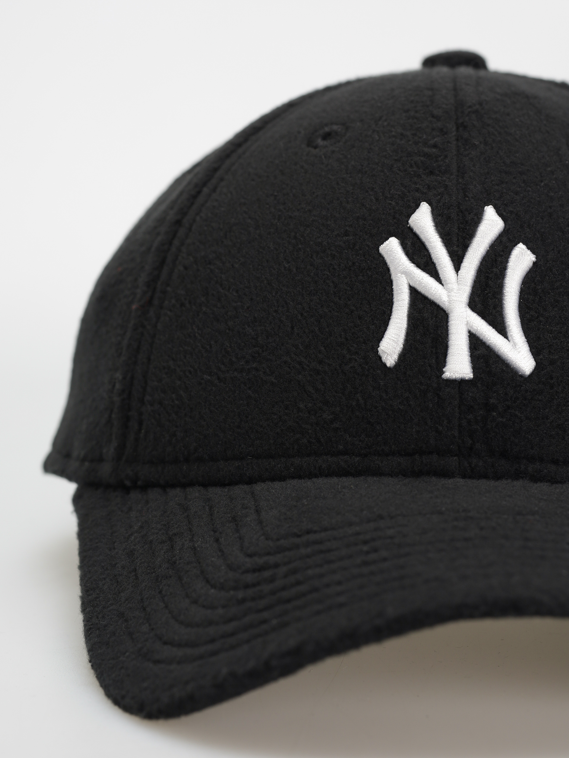 New Era Cosy 9Forty New York Yankees Wmn Baseball sapka (black/white)
