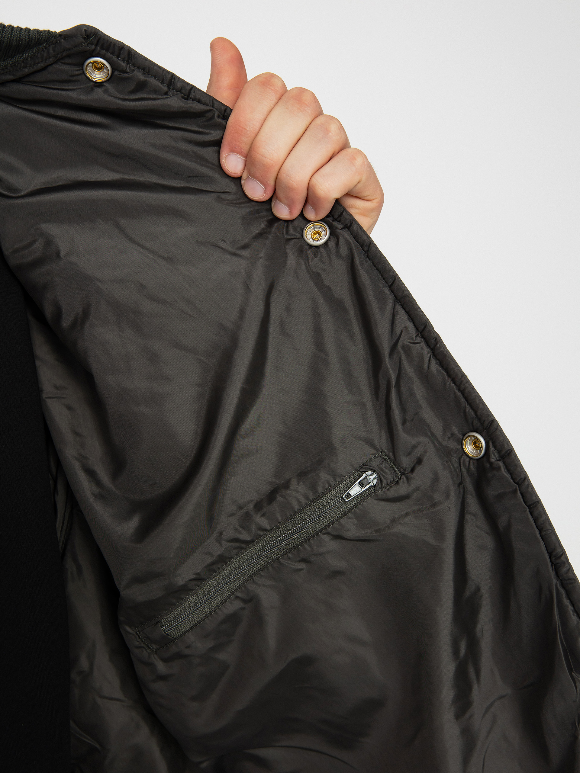 OBEY Devon Dzseki (chimera)