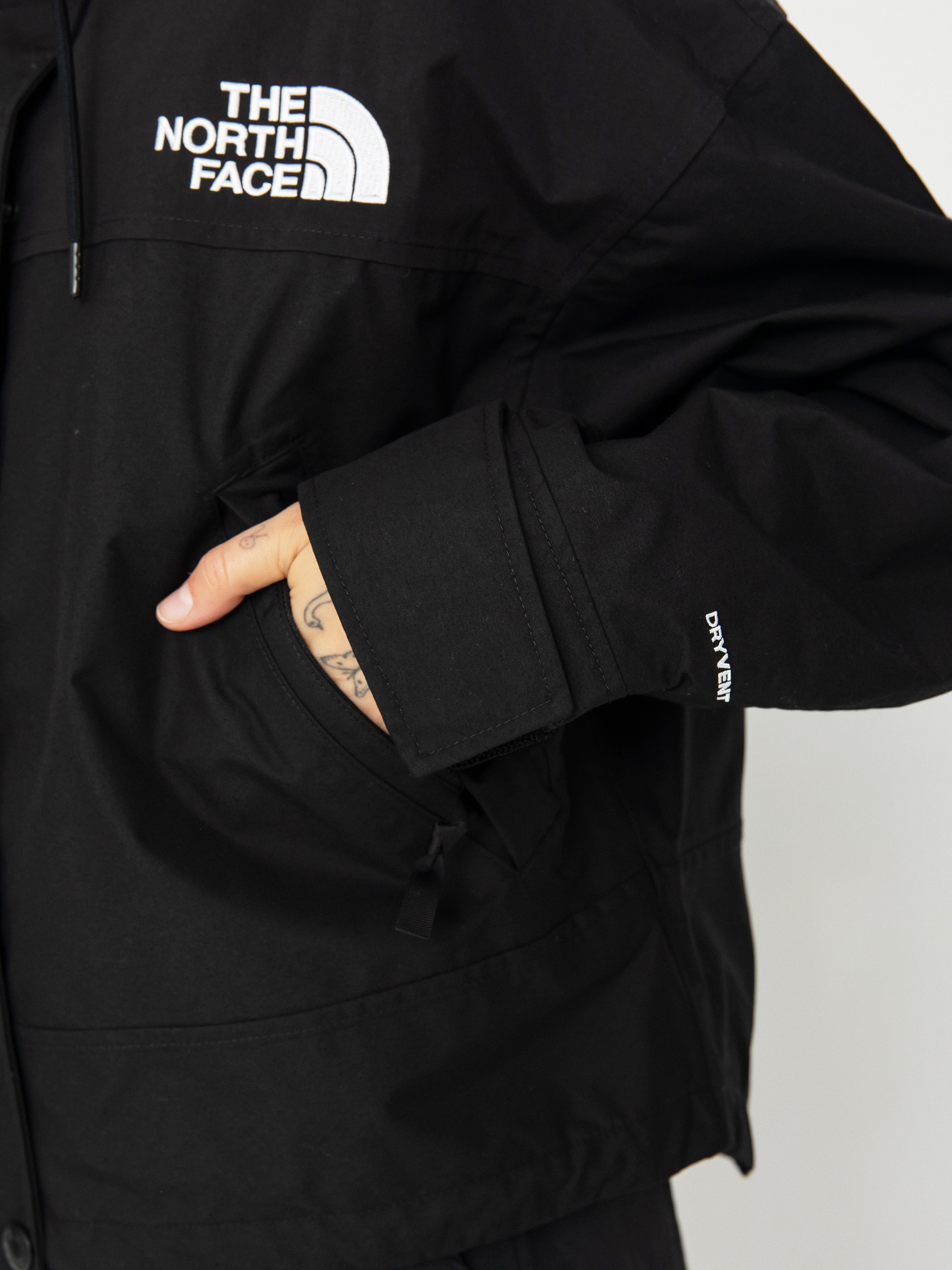 Dzseki The North Face Reign On Wmn (tnf black)